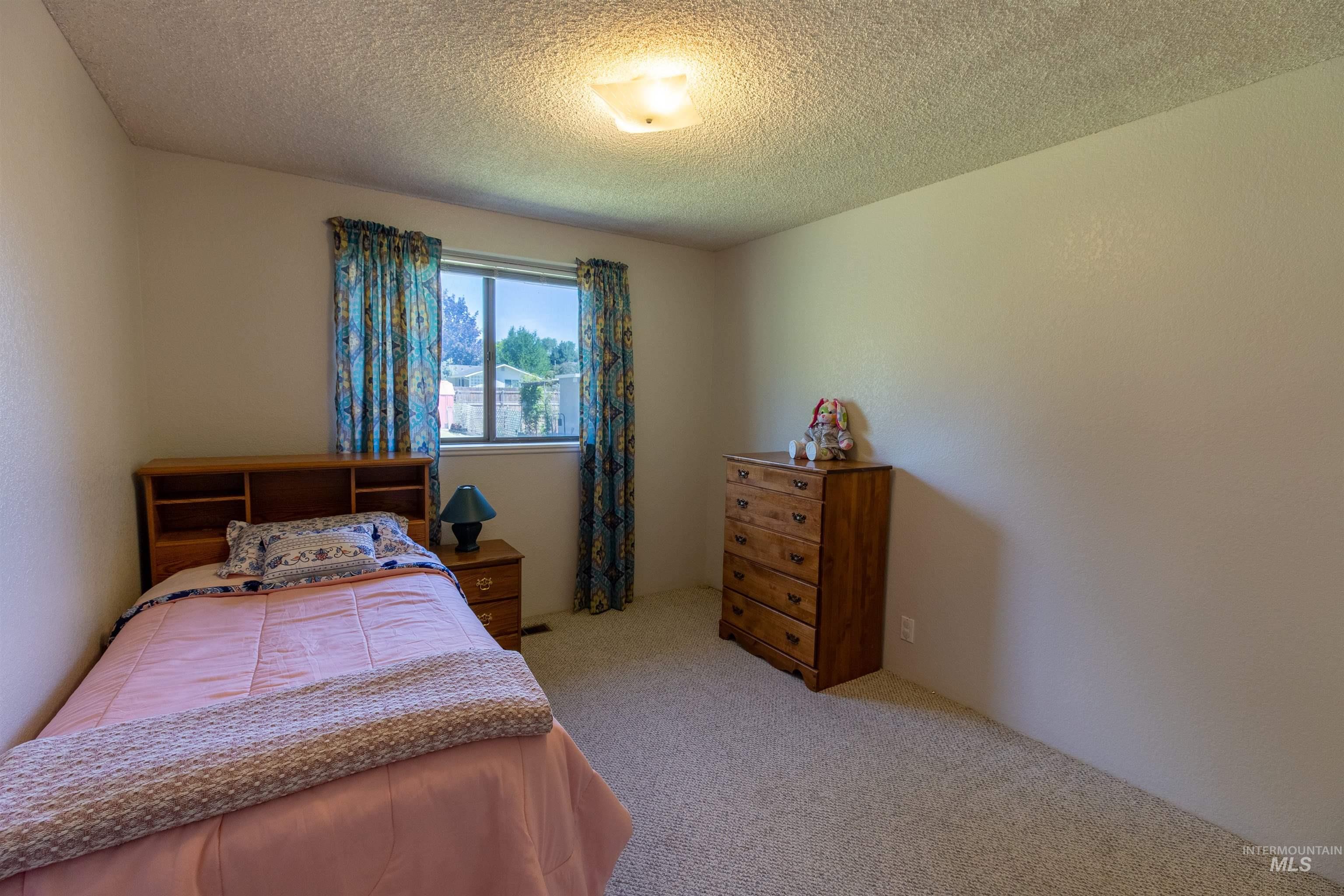 10808 W Reutzel Drive Property Photo 20