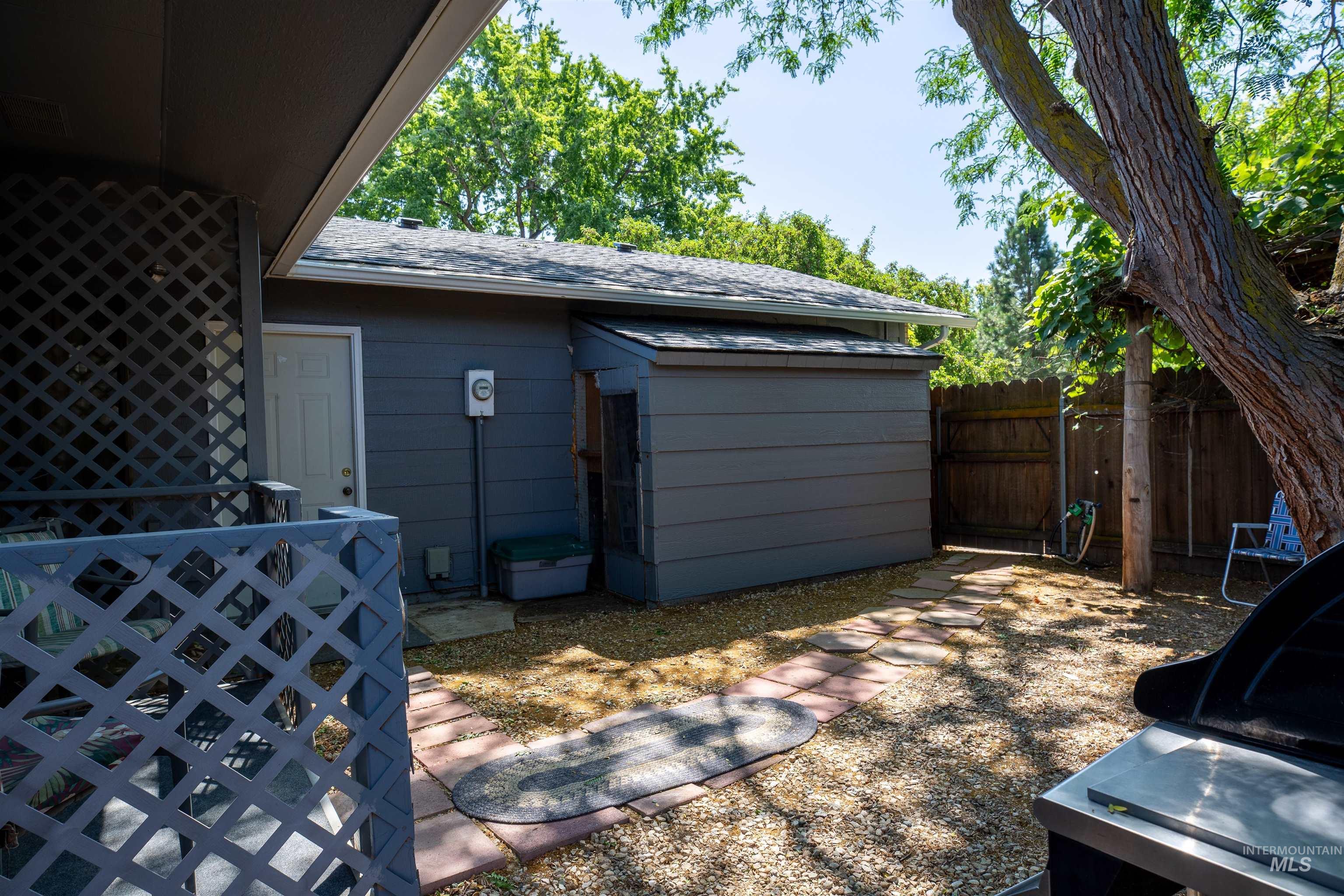 10808 W Reutzel Drive Property Photo 34