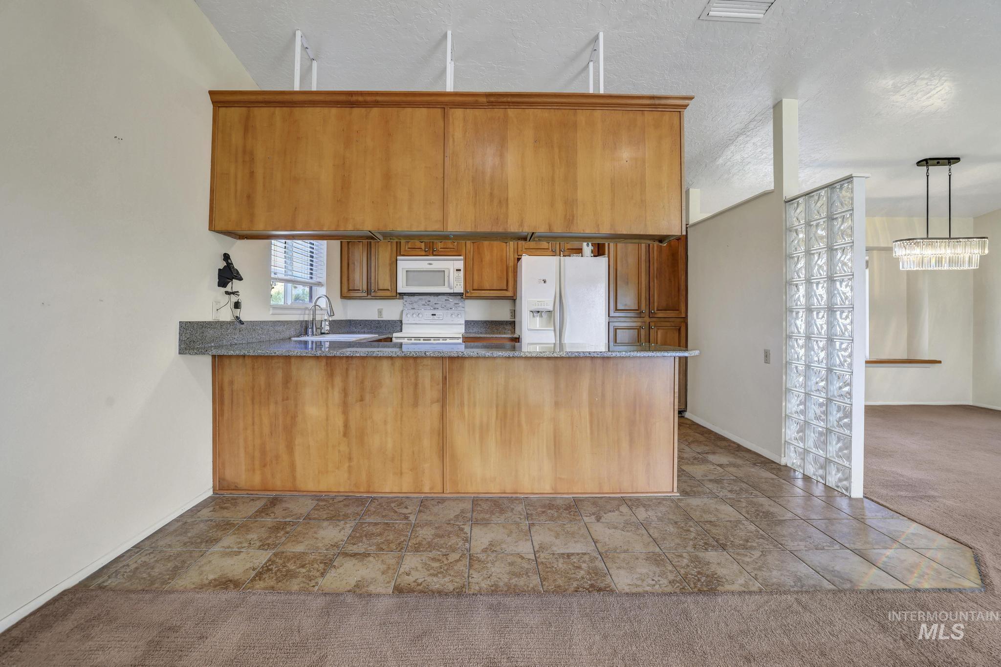 4514 Pheasant Ln Property Photo 12