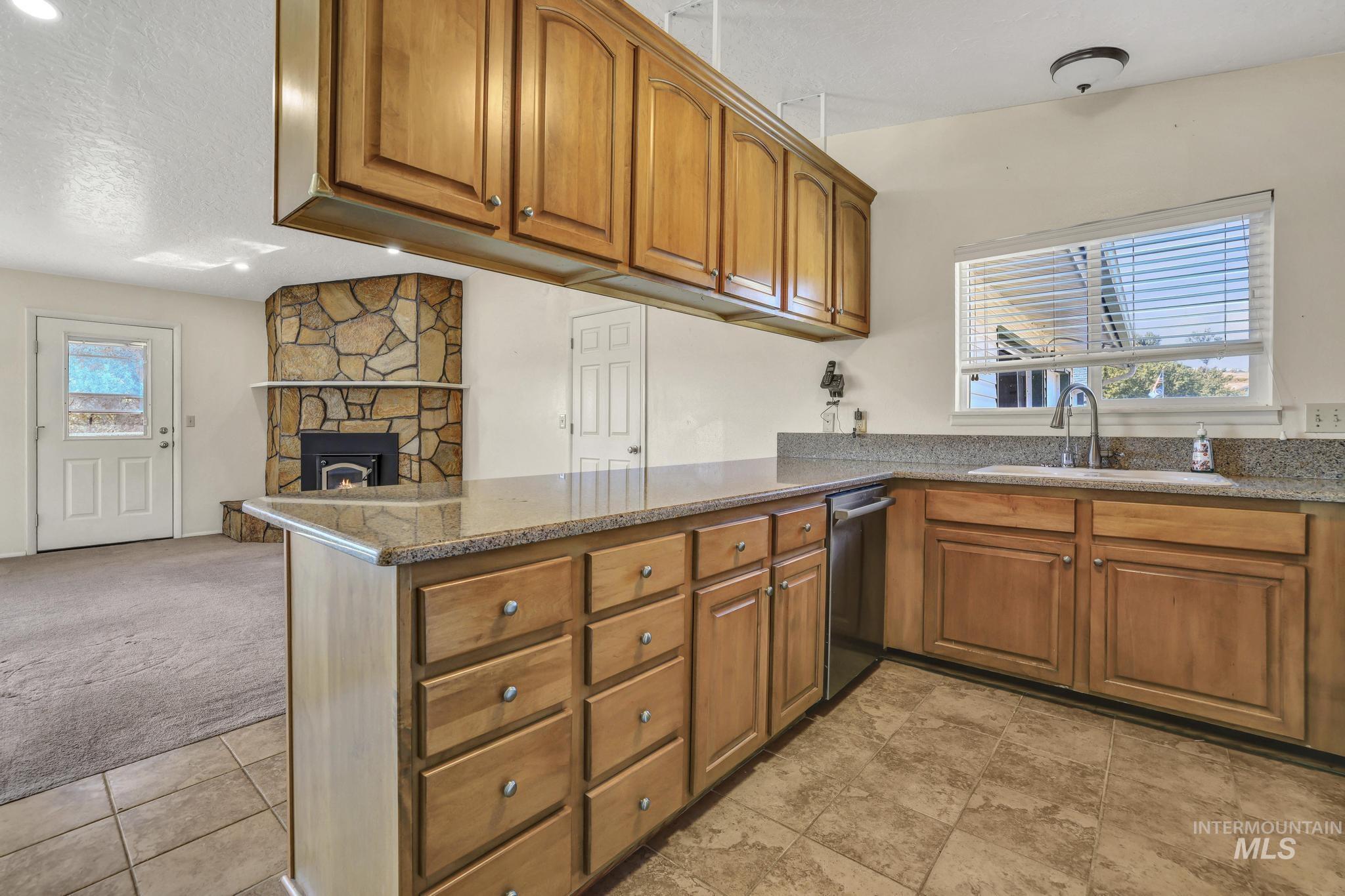 4514 Pheasant Ln Property Photo 14