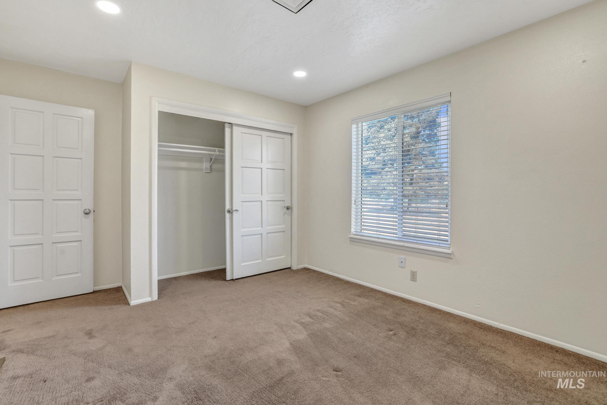4514 Pheasant Ln Property Photo 20