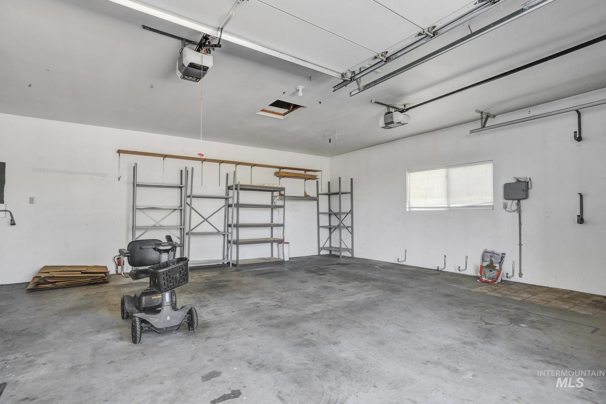 4514 Pheasant Ln Property Photo 28