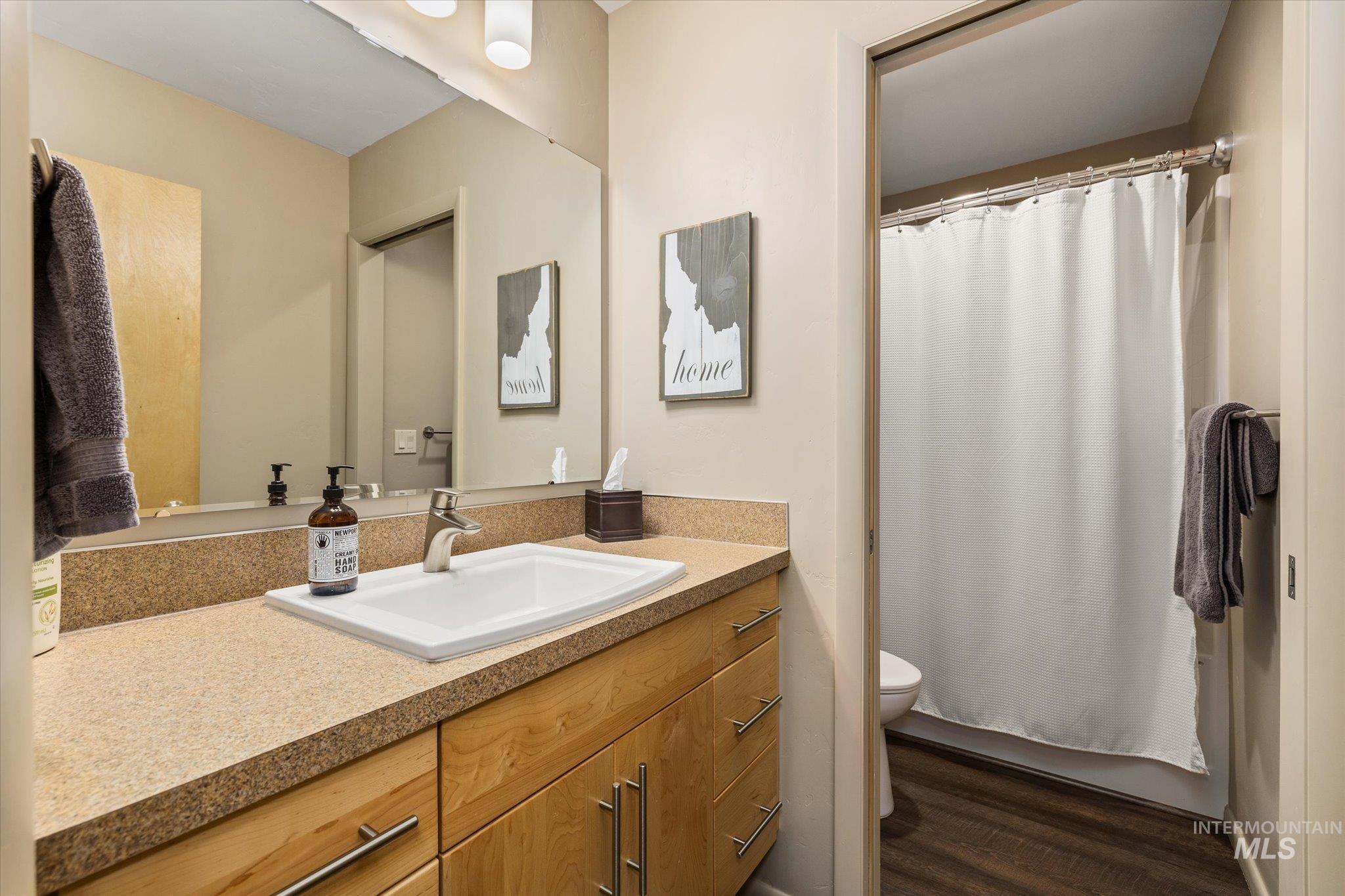 10267 W Carlton Bay Dr Property Photo 25