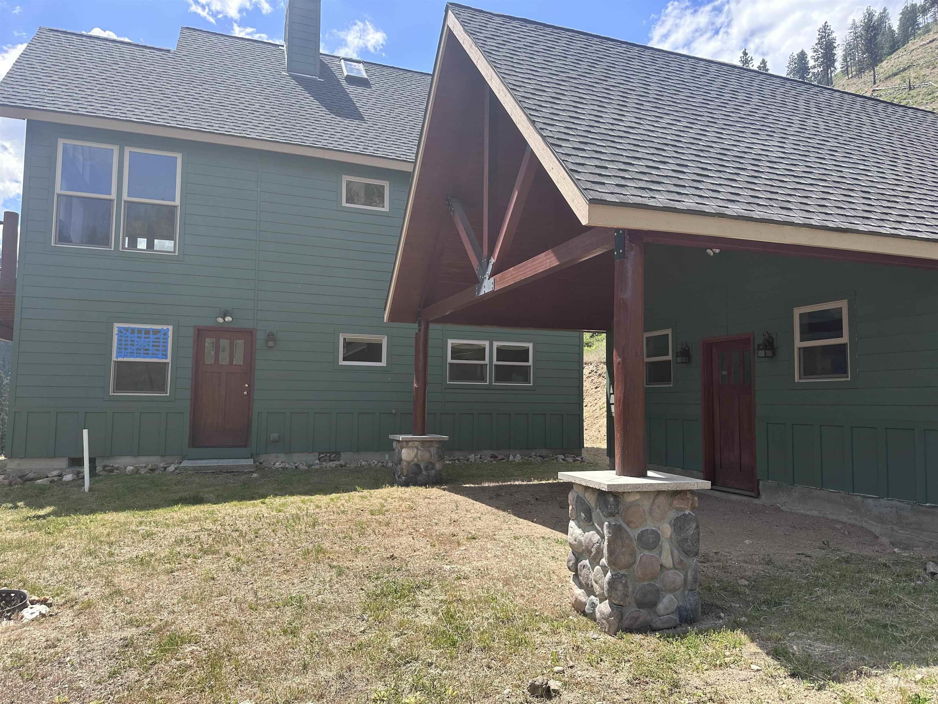 65 Dustin Road Property Photo 4