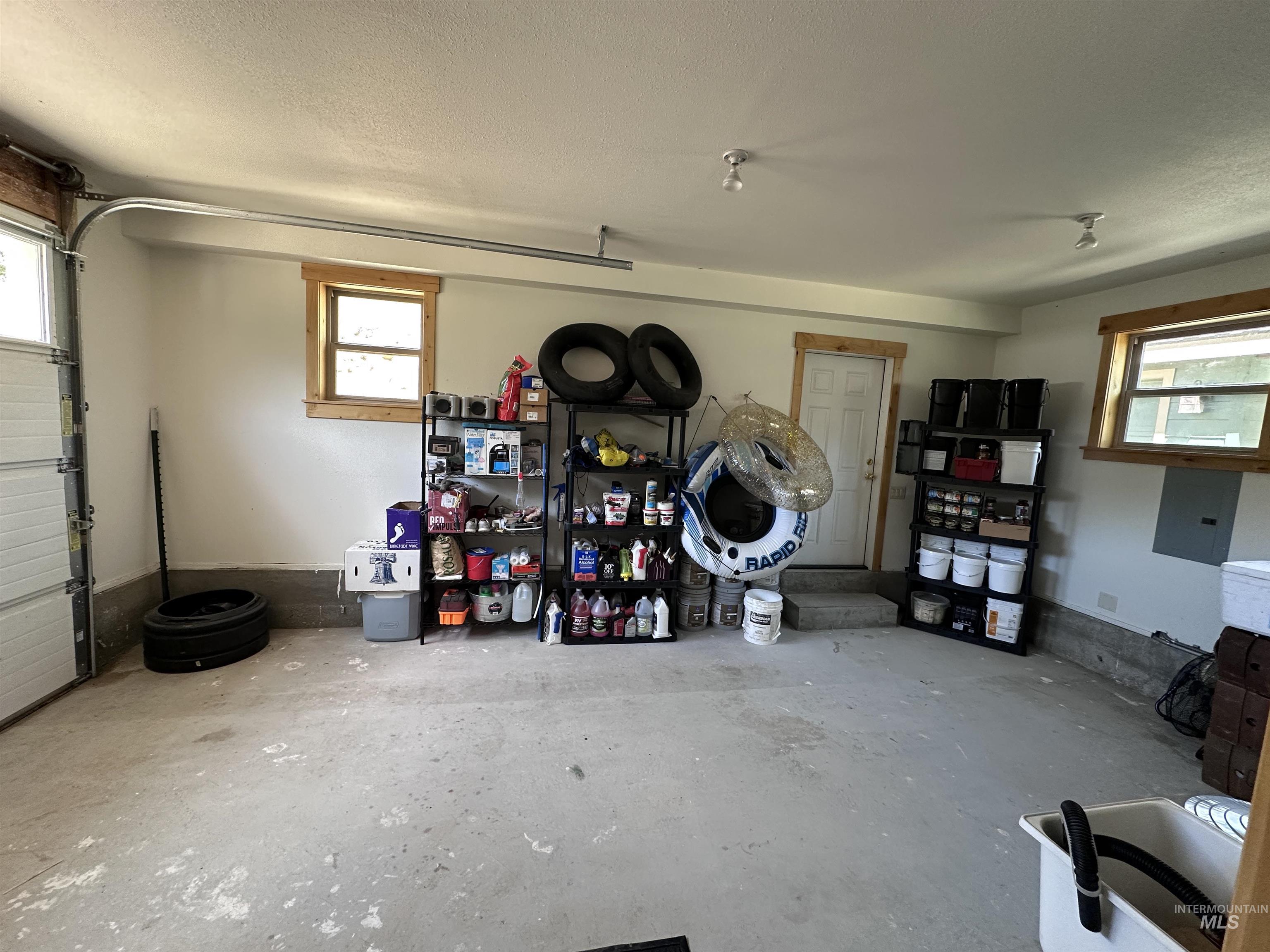 65 Dustin Road Property Photo 10