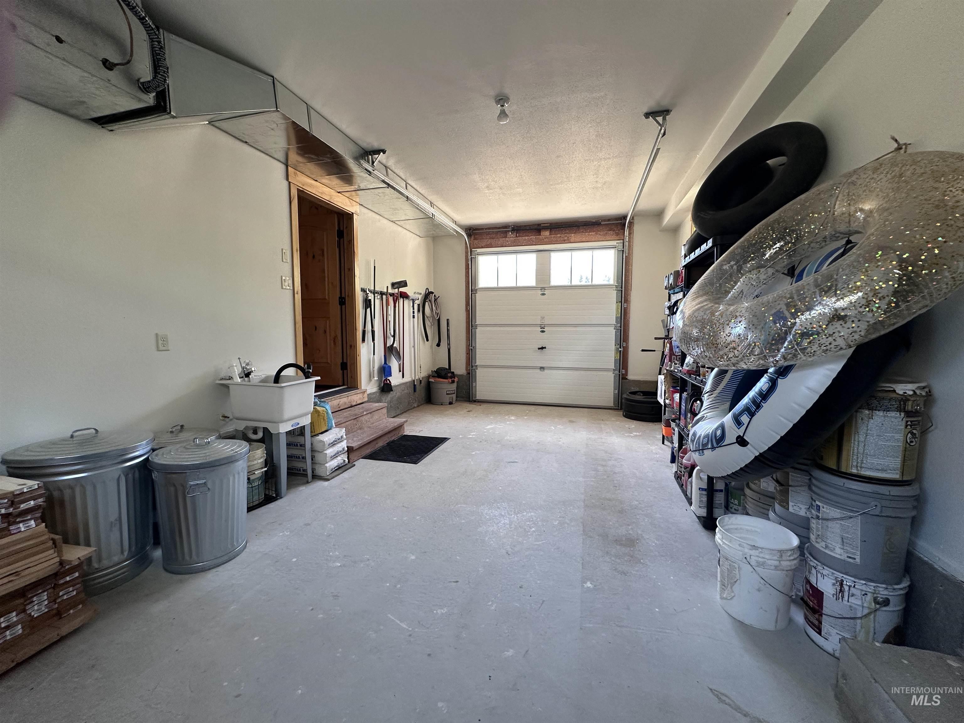 65 Dustin Road Property Photo 11