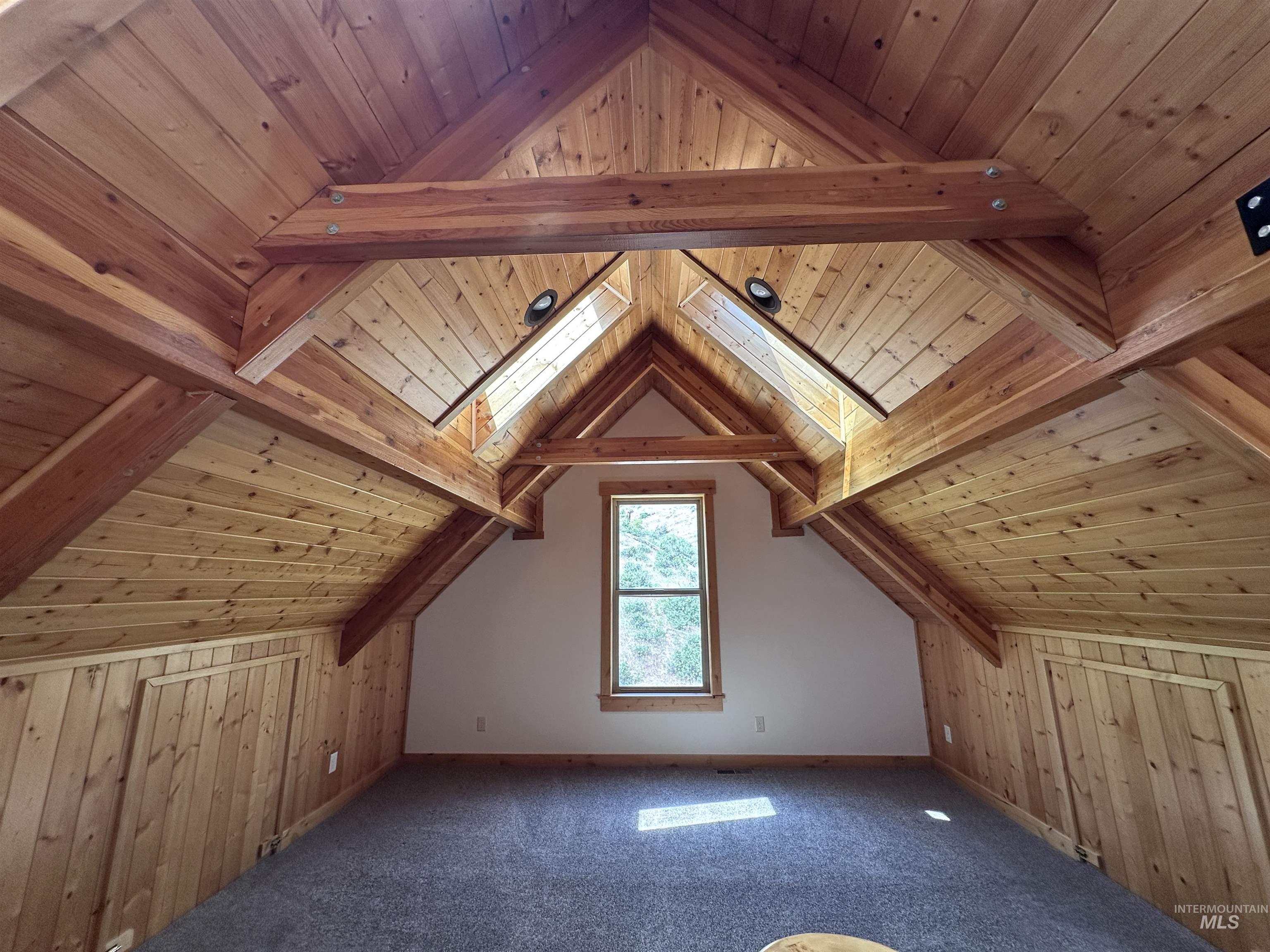 65 Dustin Road Property Photo 28