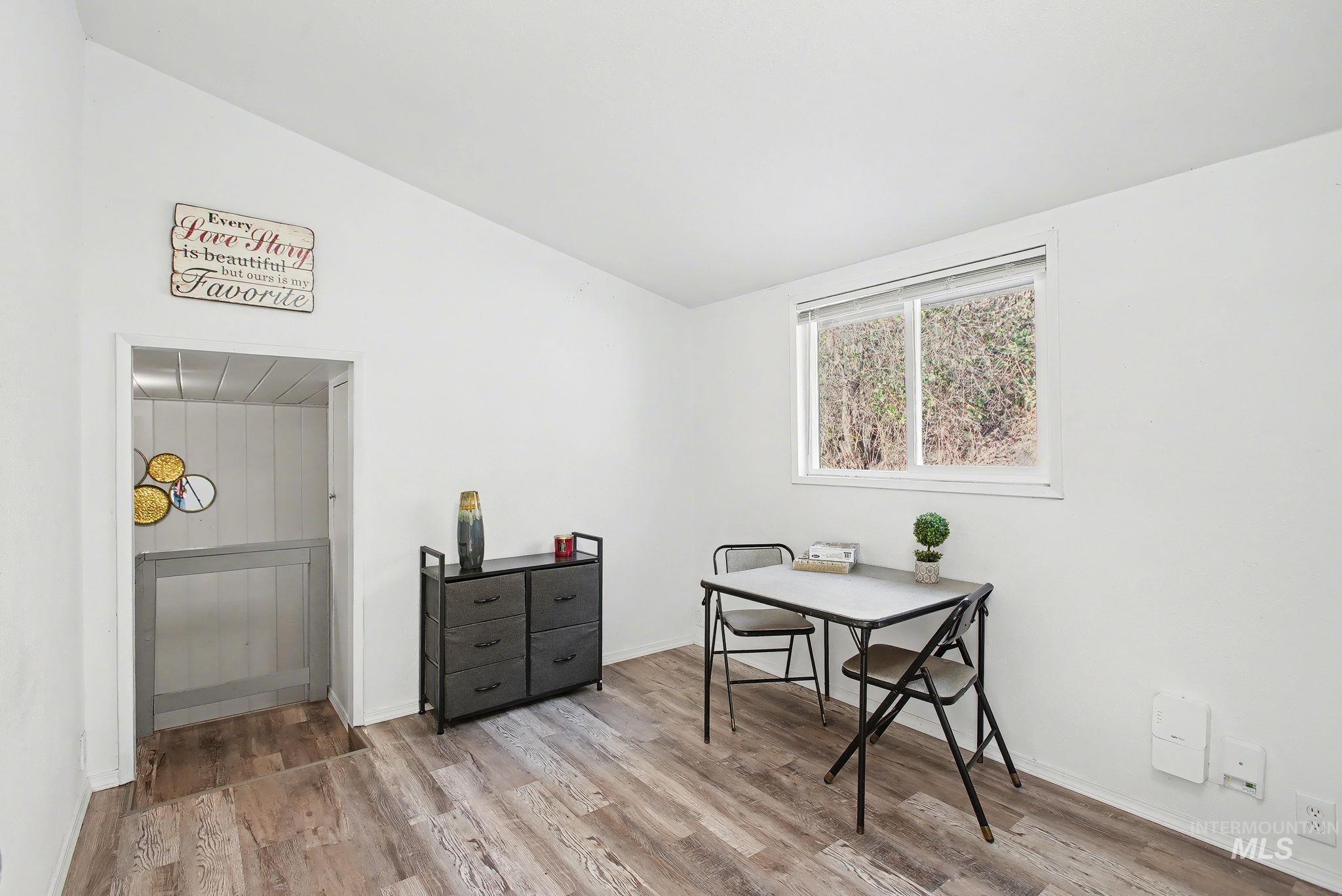 150 Elm Property Photo 15