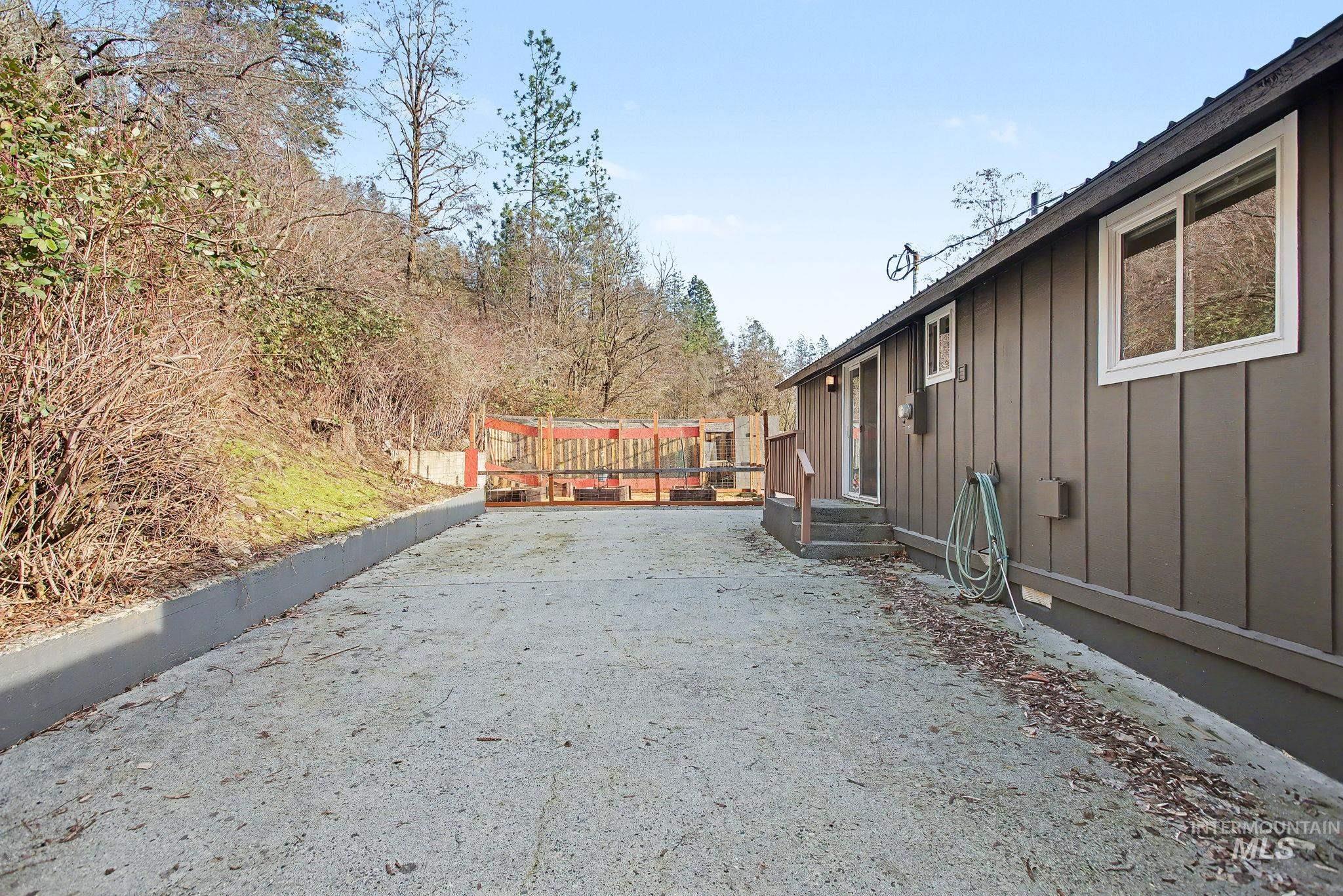 150 Elm Property Photo 29
