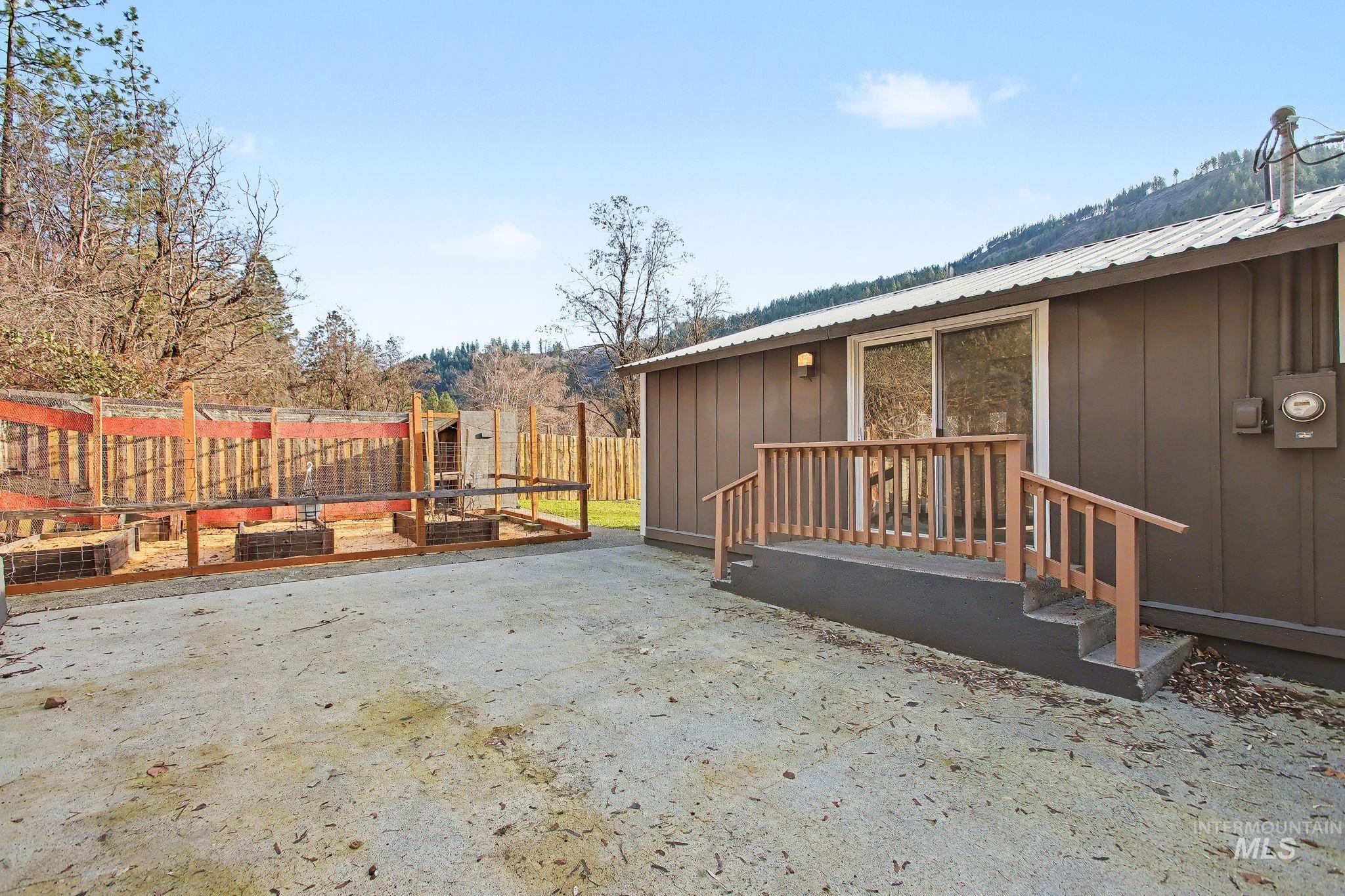 150 Elm Property Photo 30