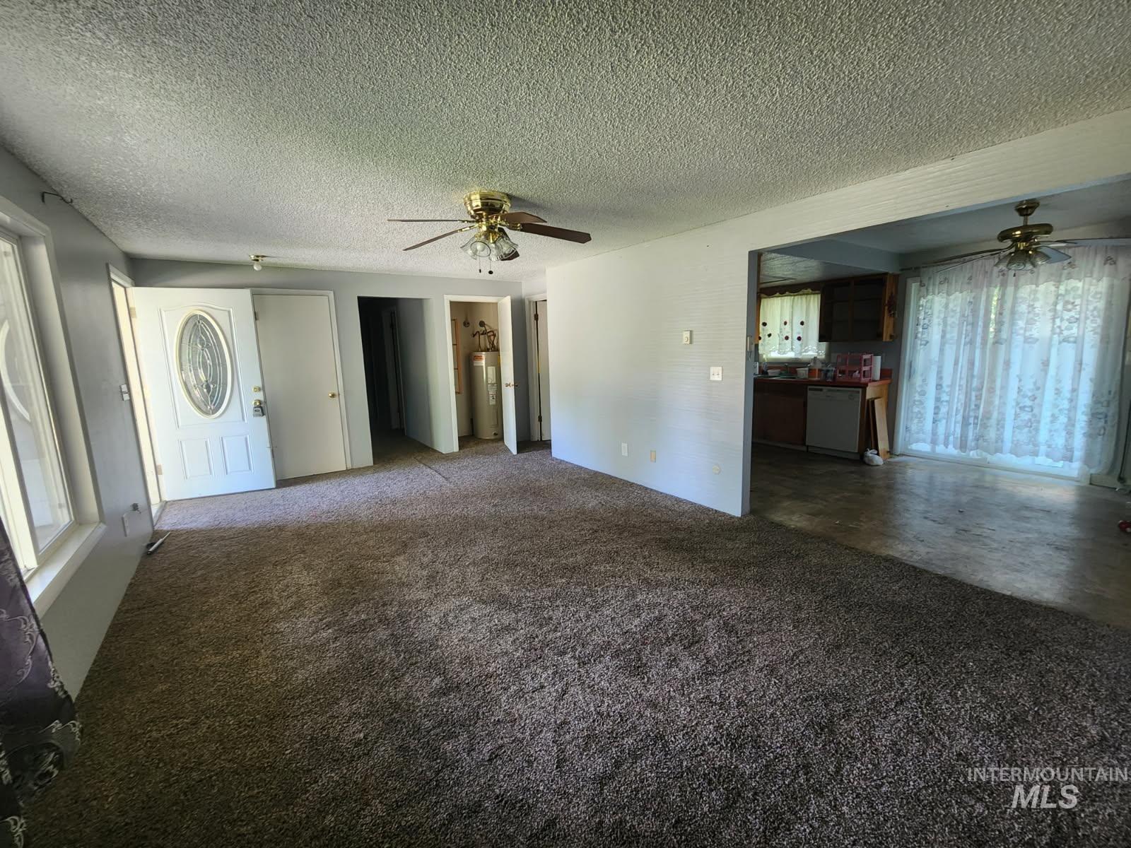 603 C Avenue Property Photo 3