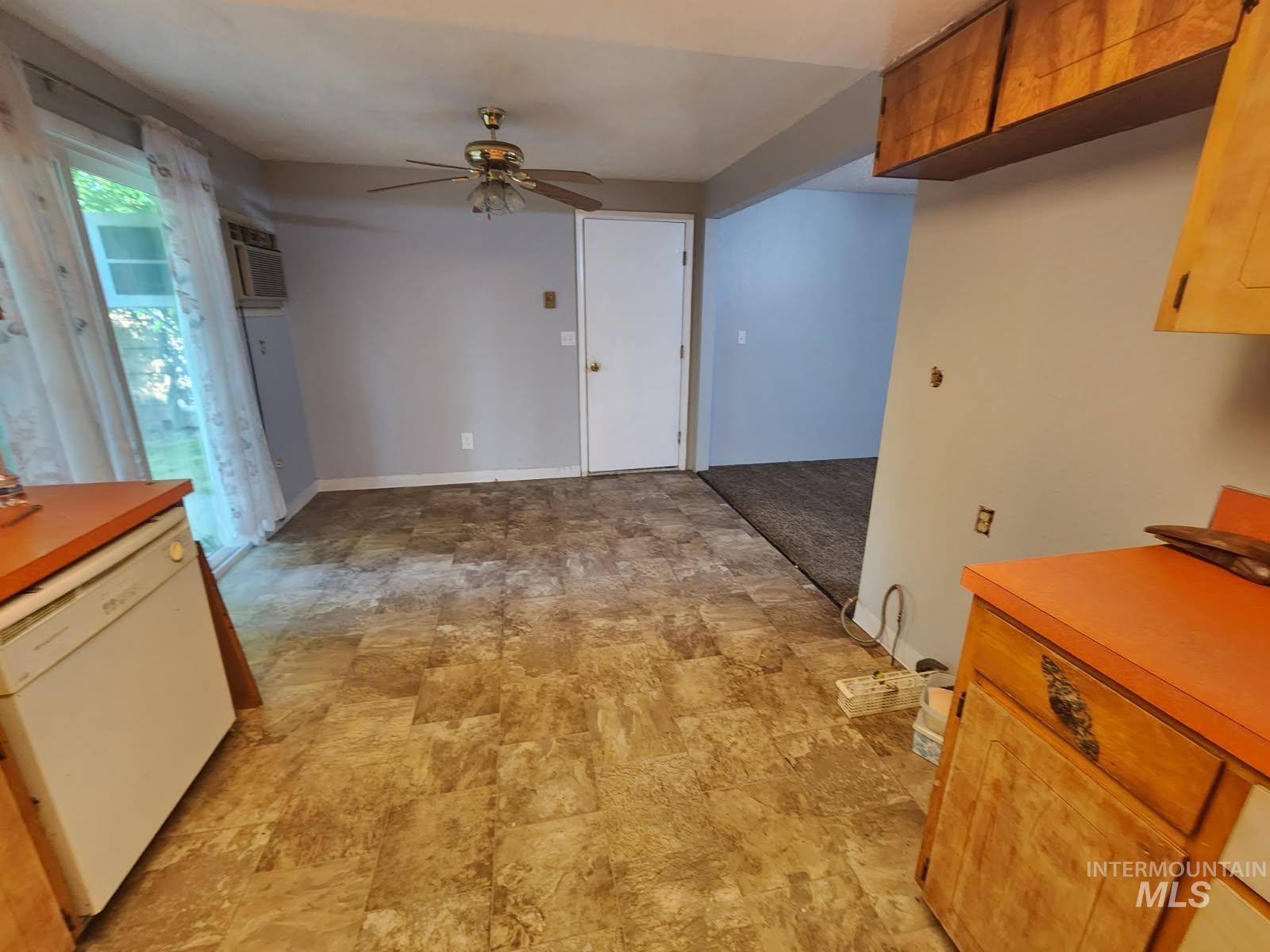 603 C Avenue Property Photo 6