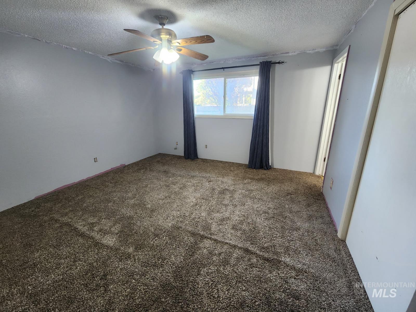 603 C Avenue Property Photo 11