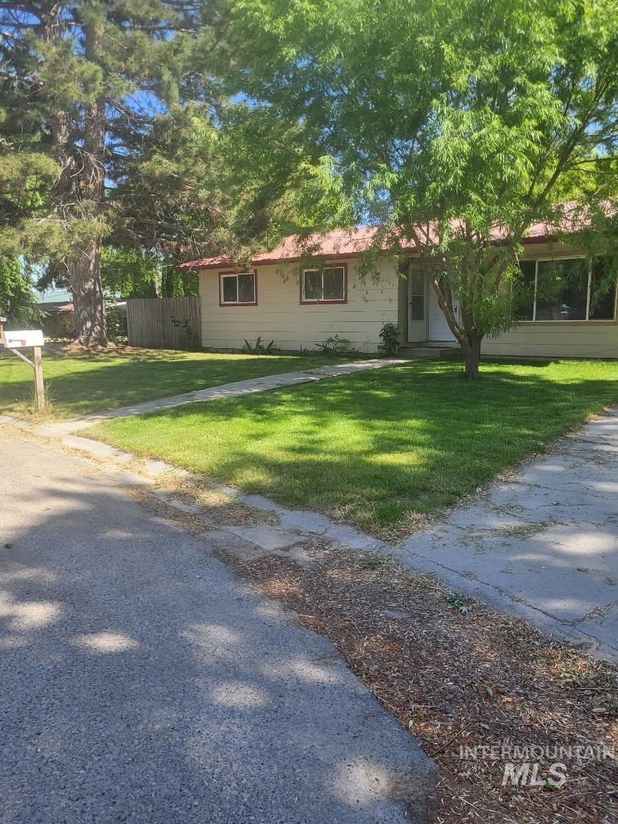 603 C Avenue Property Photo 15