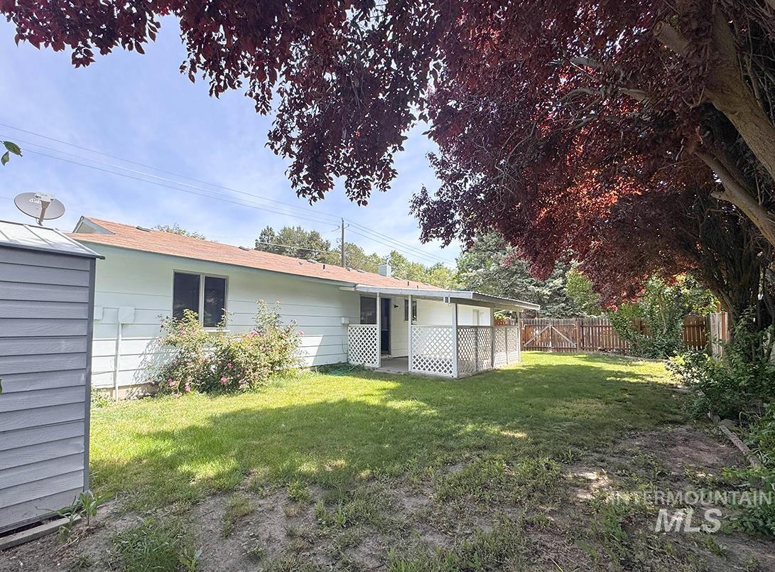 106 Ne 16th Property Photo 24