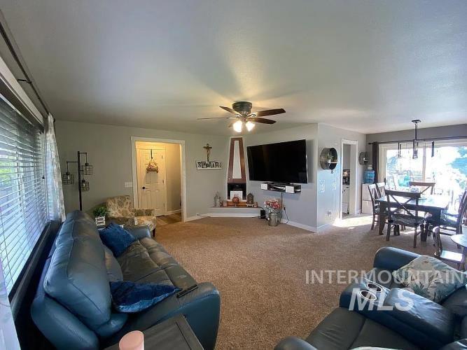 2113 Schaefer Drive Property Photo 5
