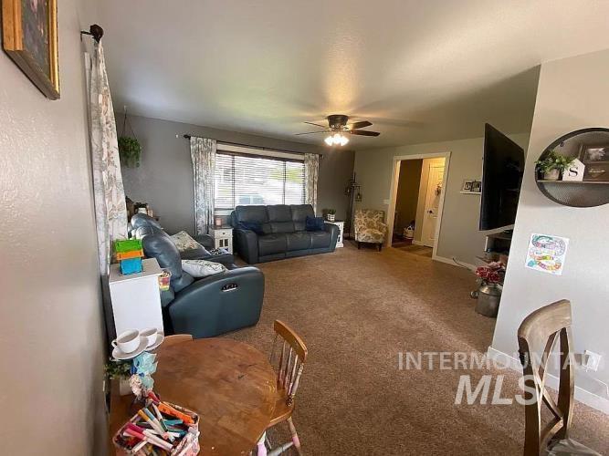 2113 Schaefer Drive Property Photo 7