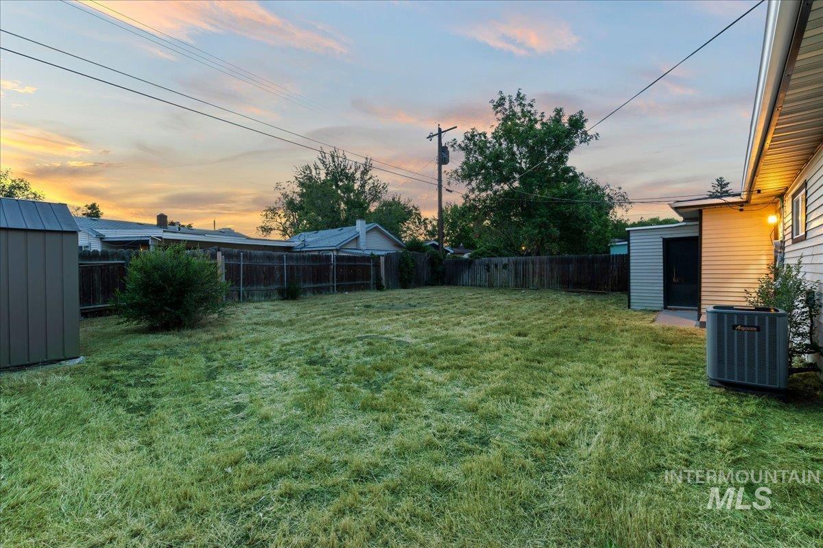 205 Baker Dr Property Photo 38