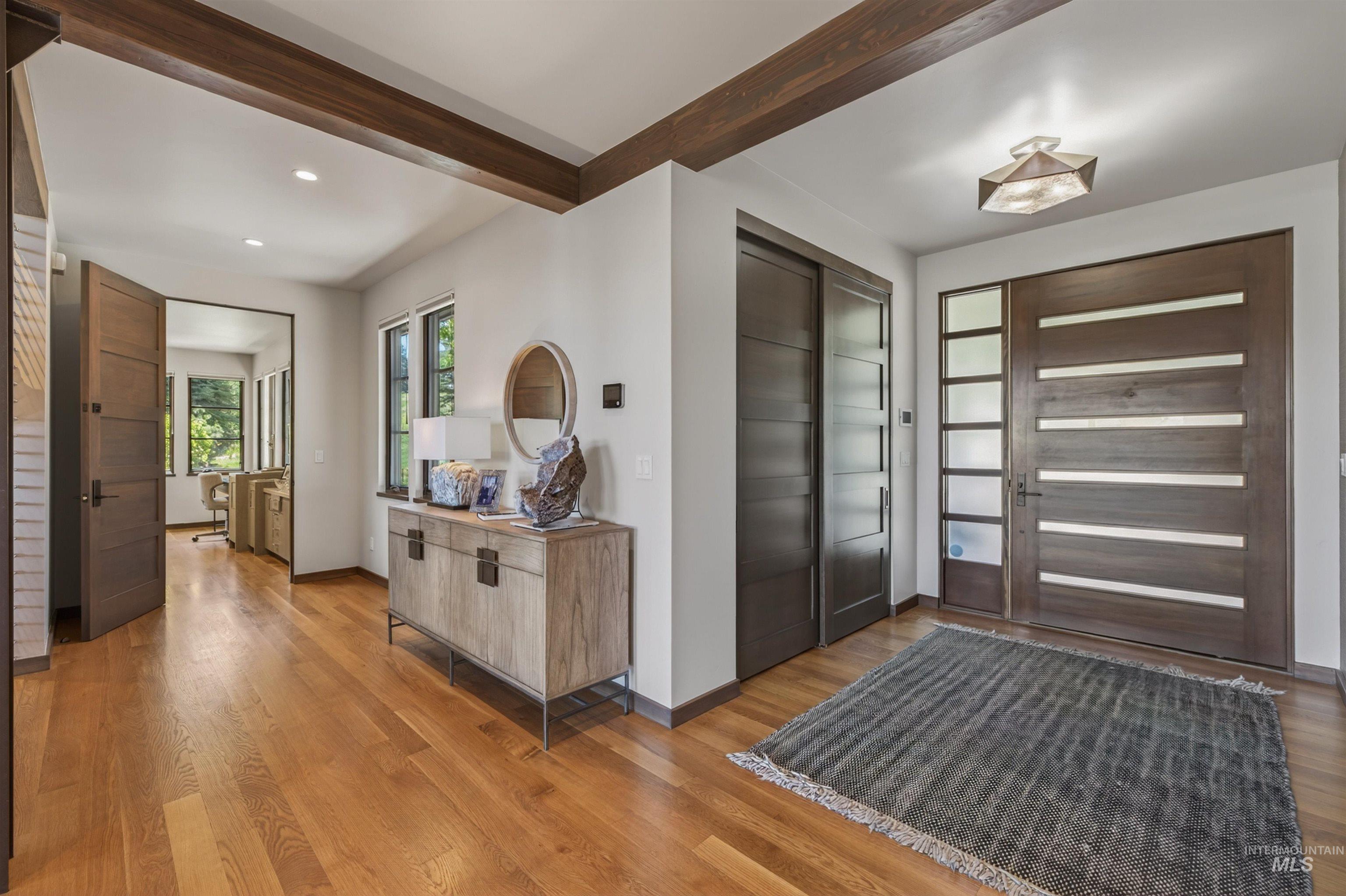 663 Aster Court Property Photo 14