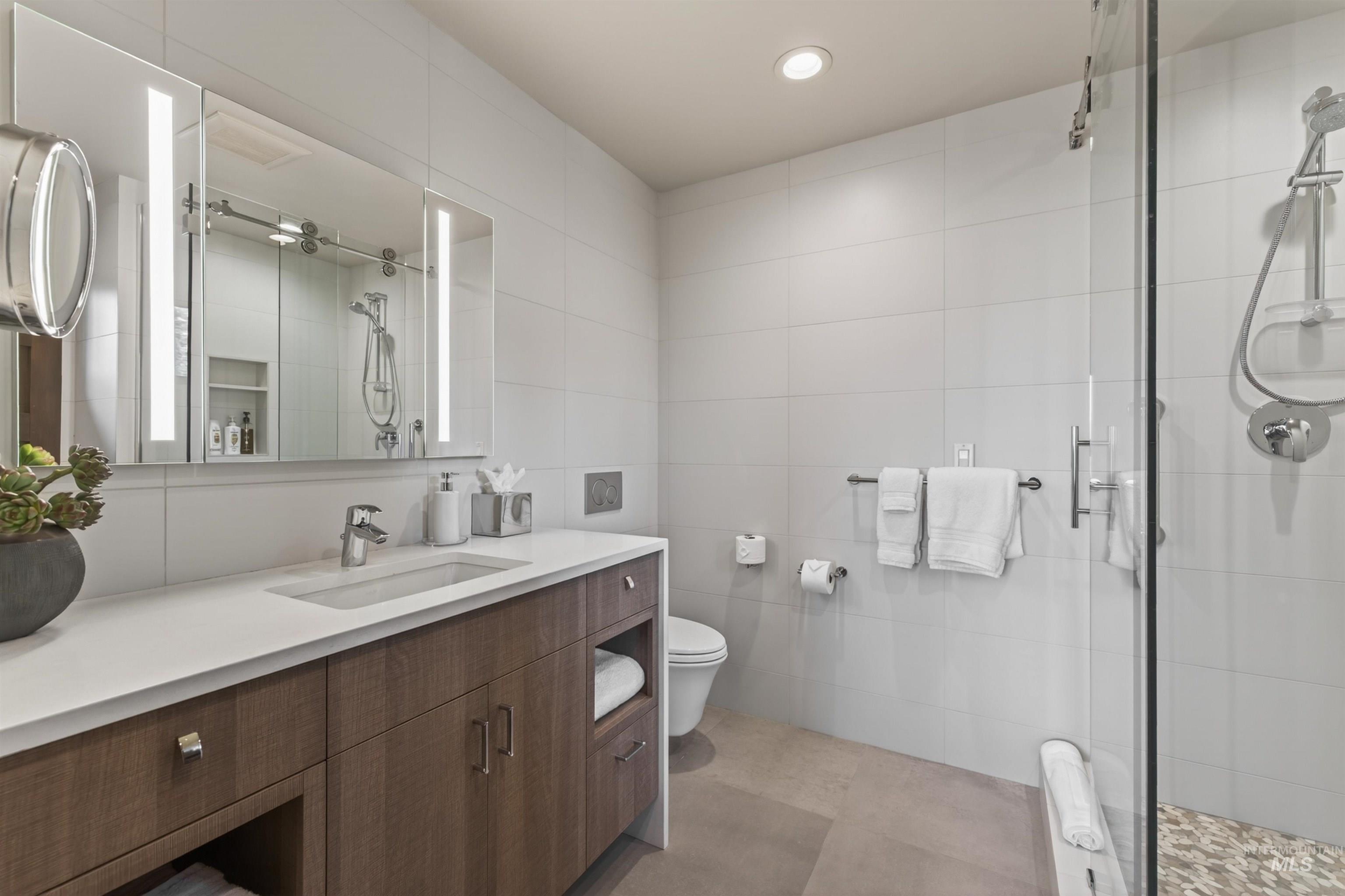 663 Aster Court Property Photo 31