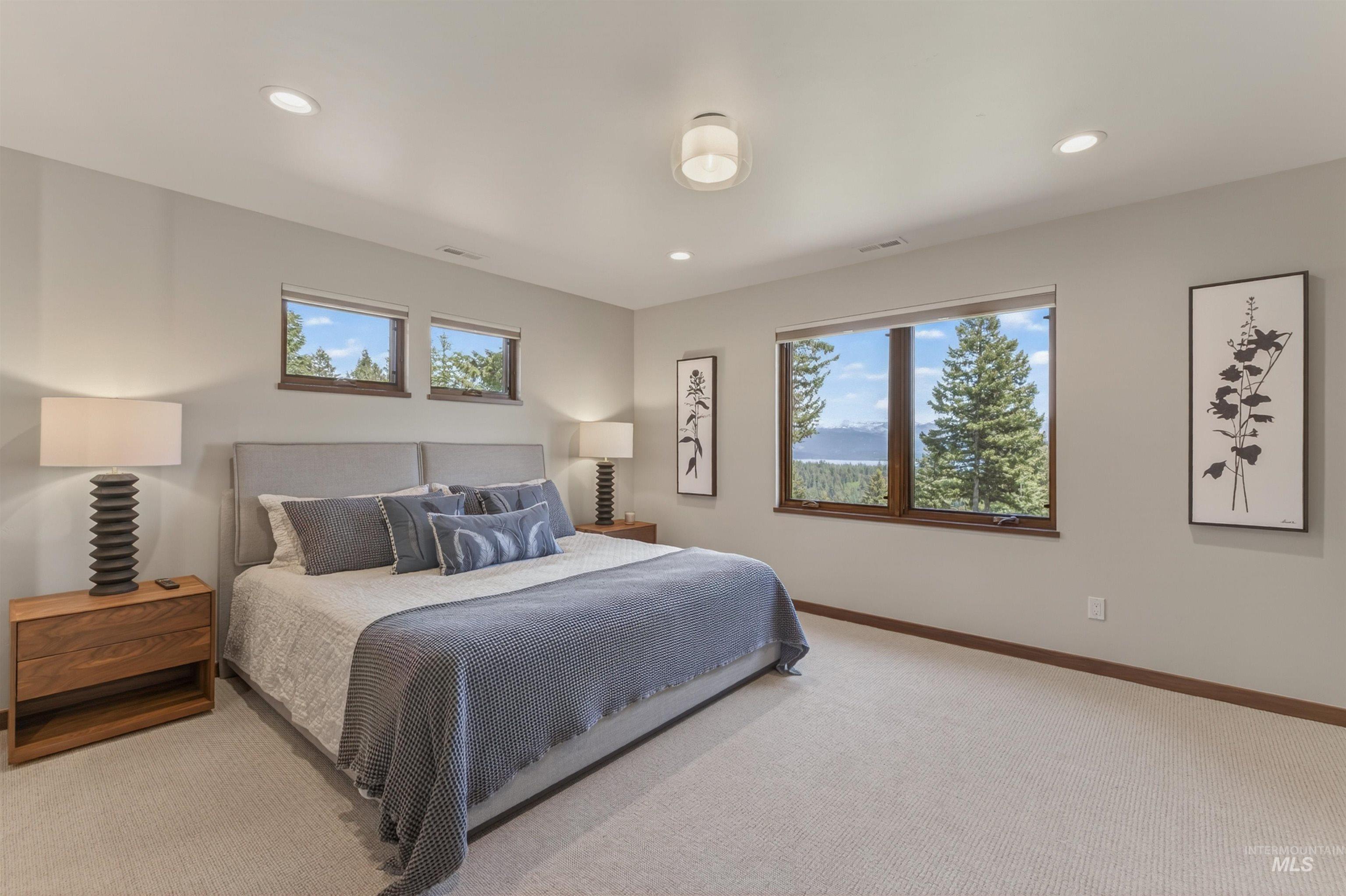 663 Aster Court Property Photo 32