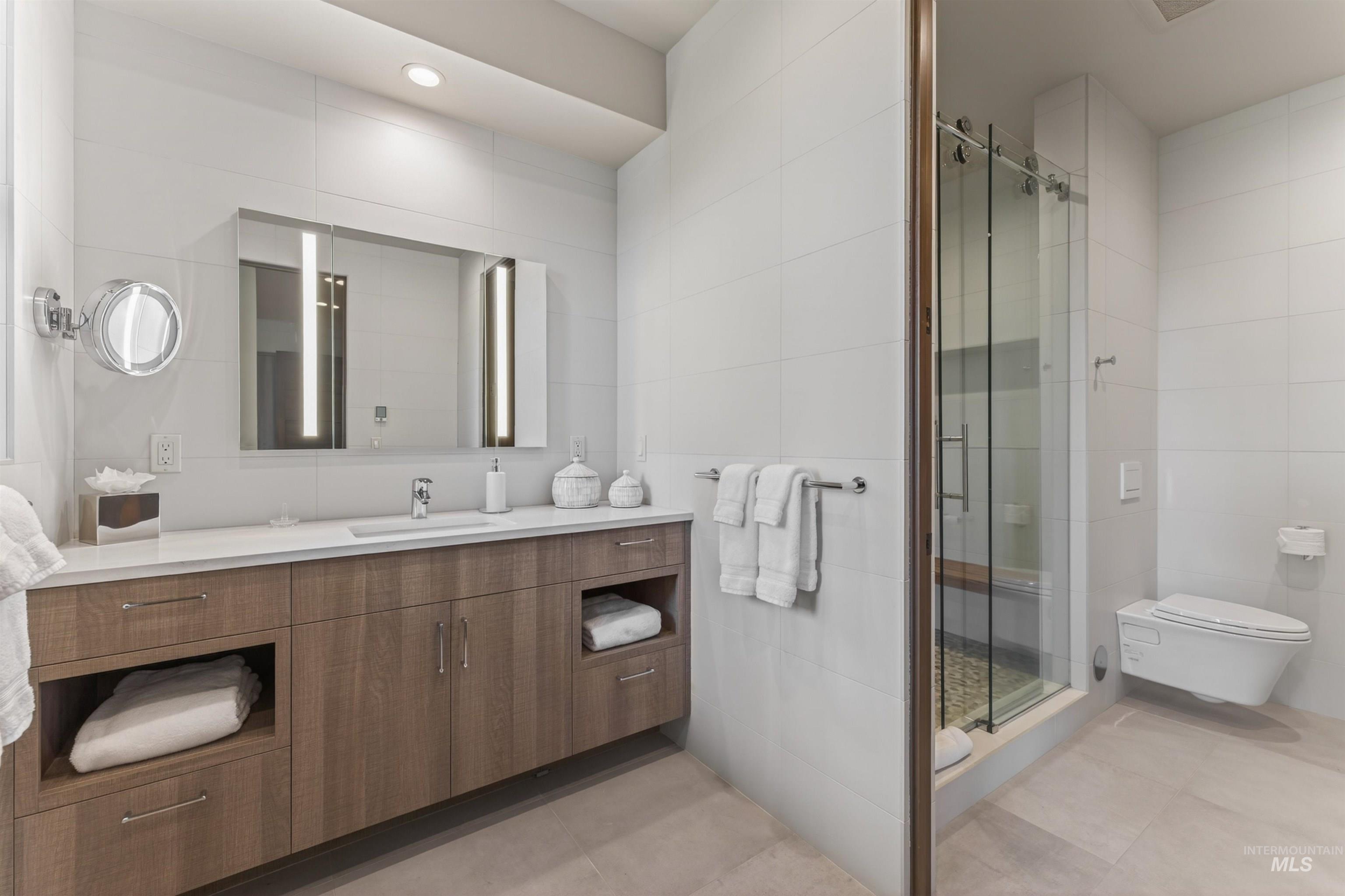663 Aster Court Property Photo 43