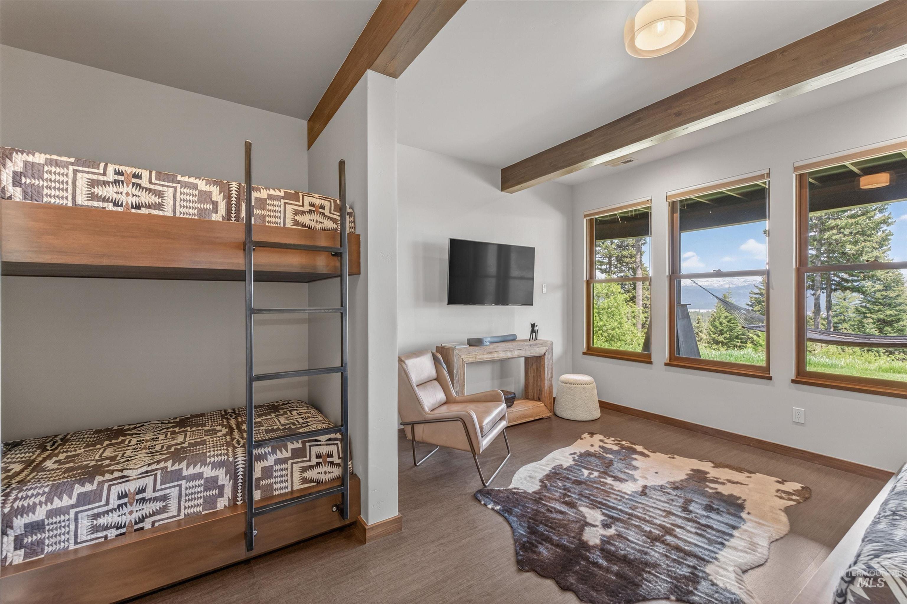 663 Aster Court Property Photo 44