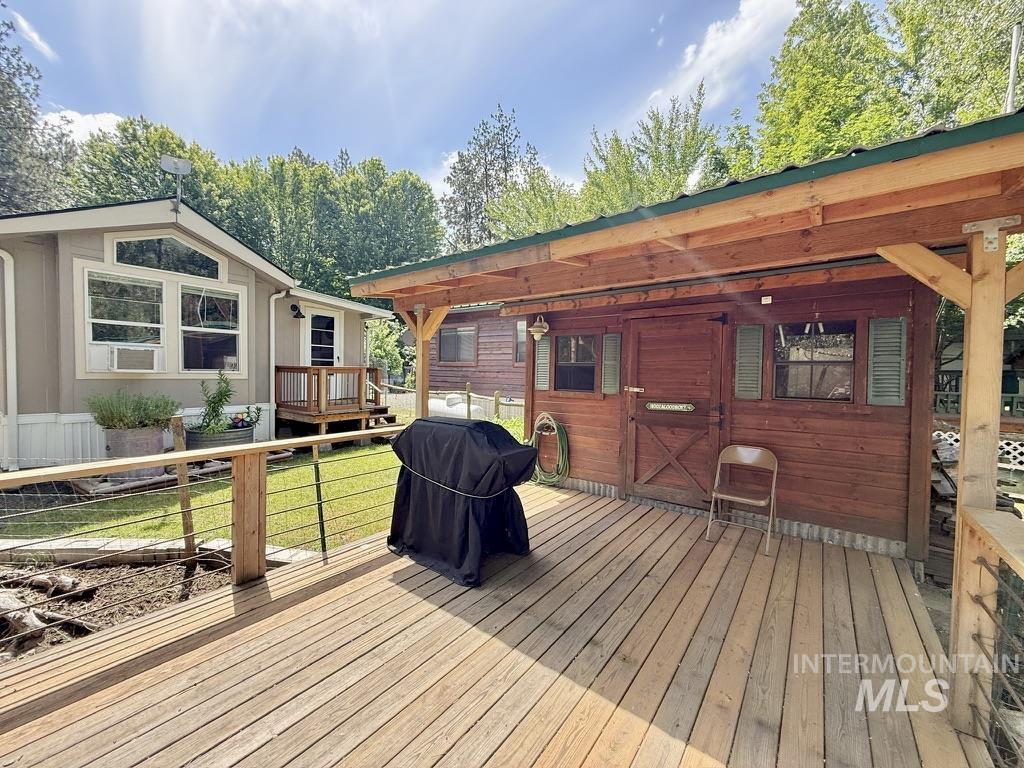 510 River Front Dr. Property Photo 1