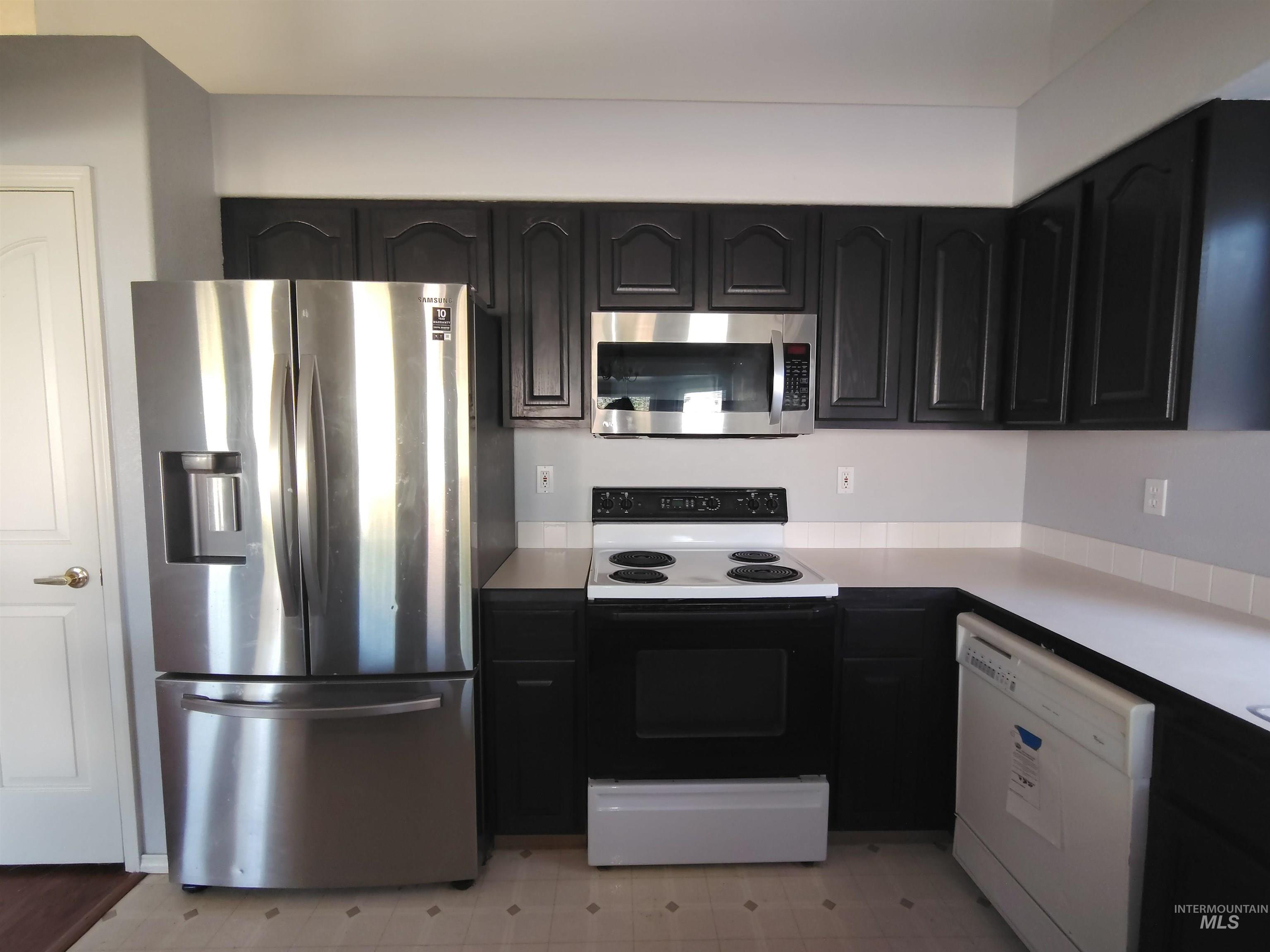 40 S Bingham St Property Photo 15