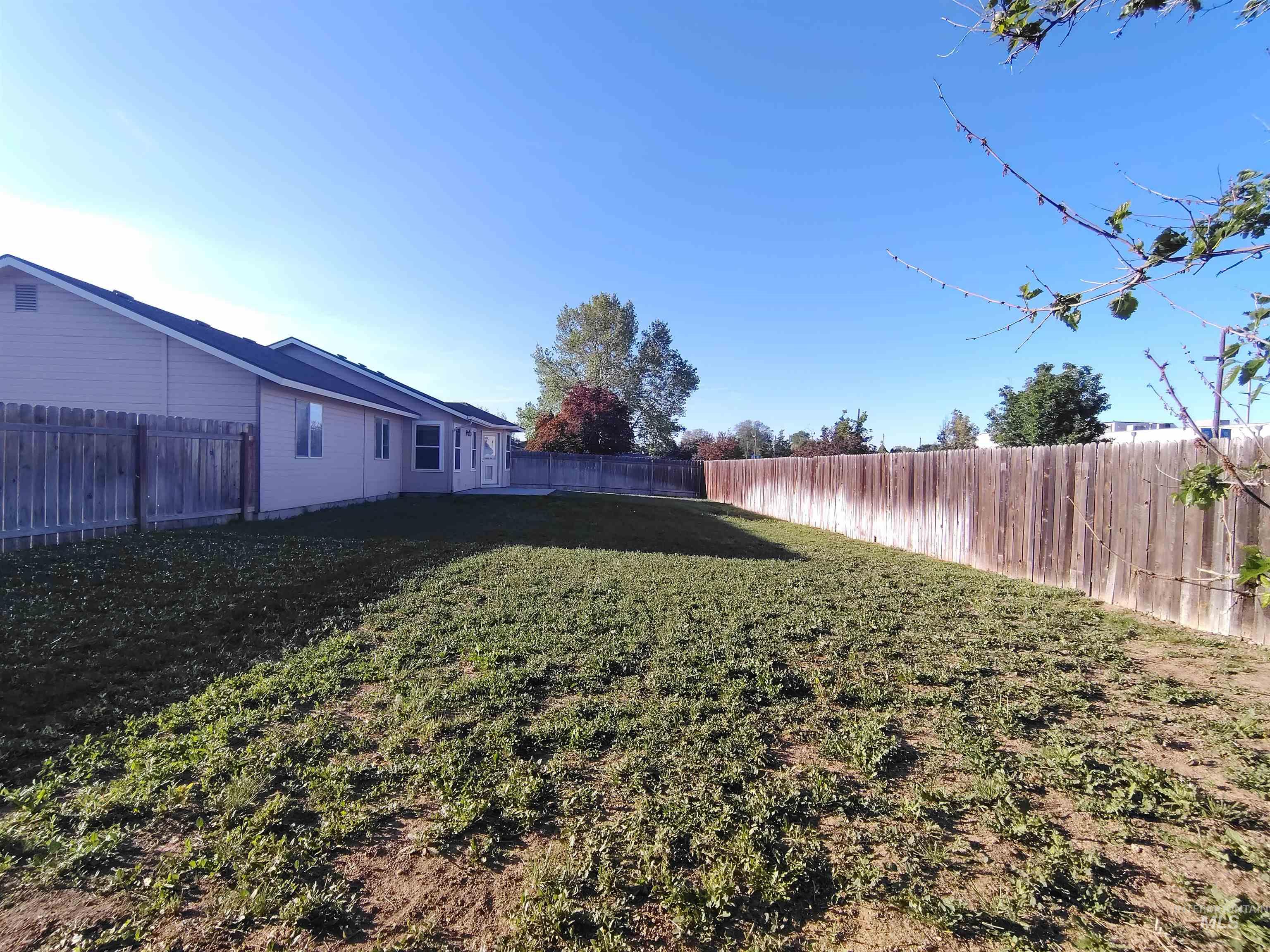 40 S Bingham St Property Photo 21