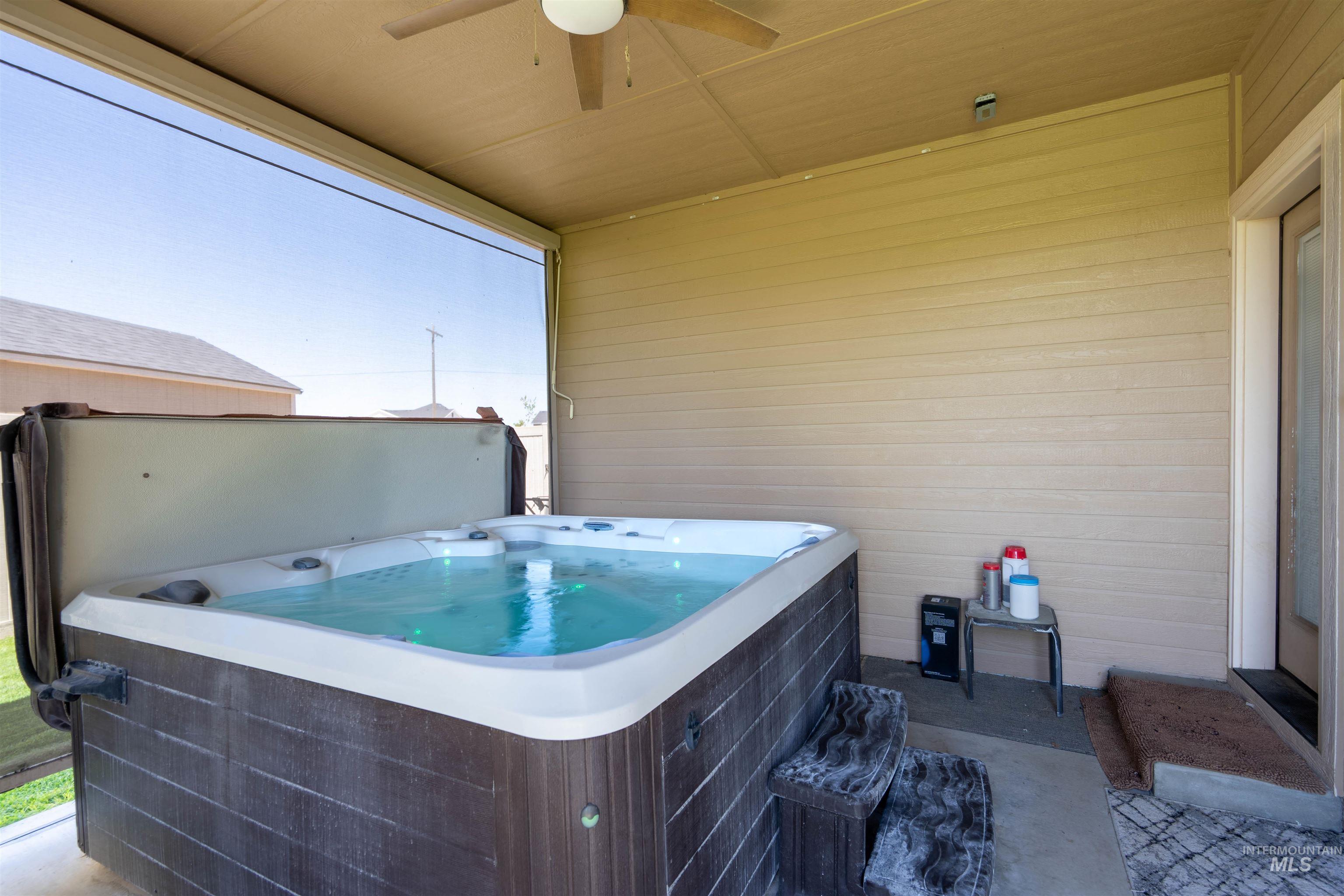11781 W Cross Slope Way Property Photo 36