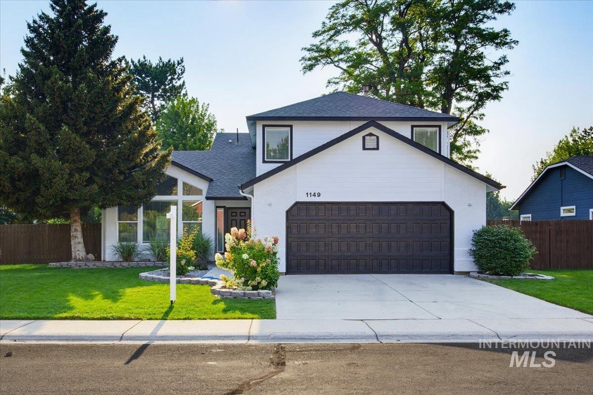1149 N Watson