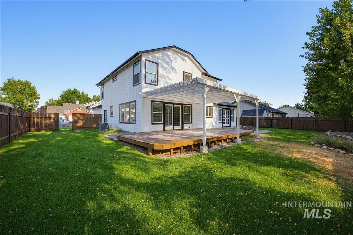 1149 N Watson Property Photo 7