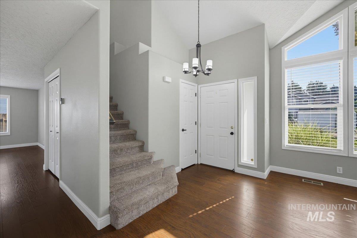 1149 N Watson Property Photo 9