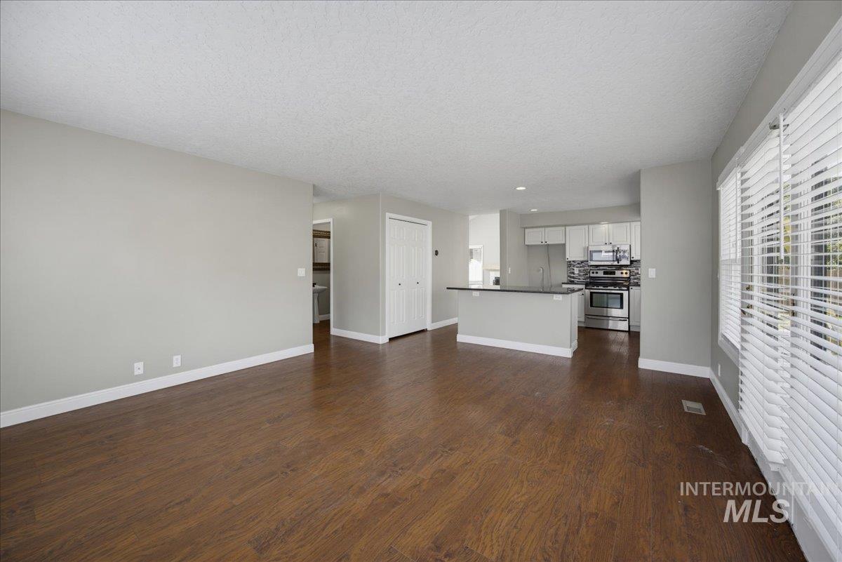1149 N Watson Property Photo 22