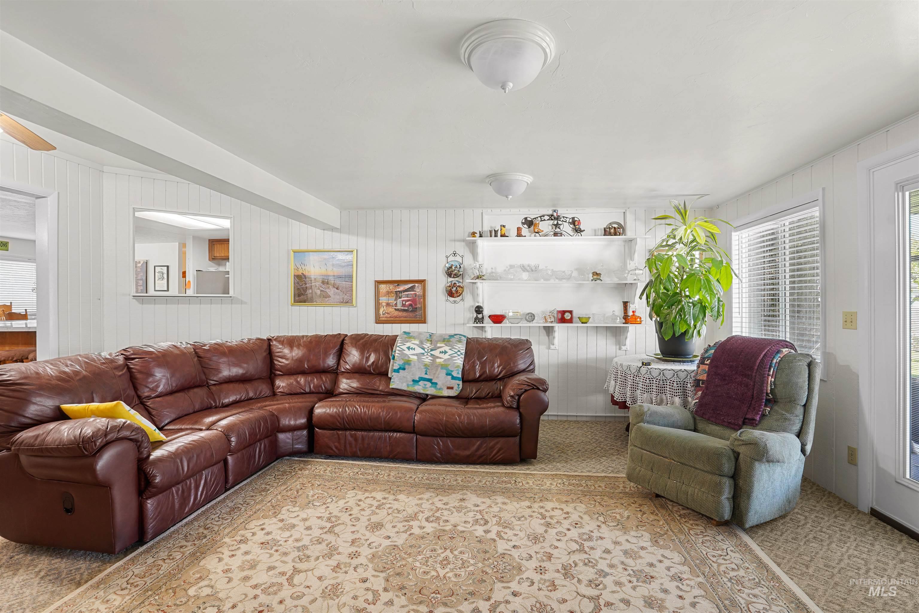 2834 Fairmont Dr. Property Photo 15