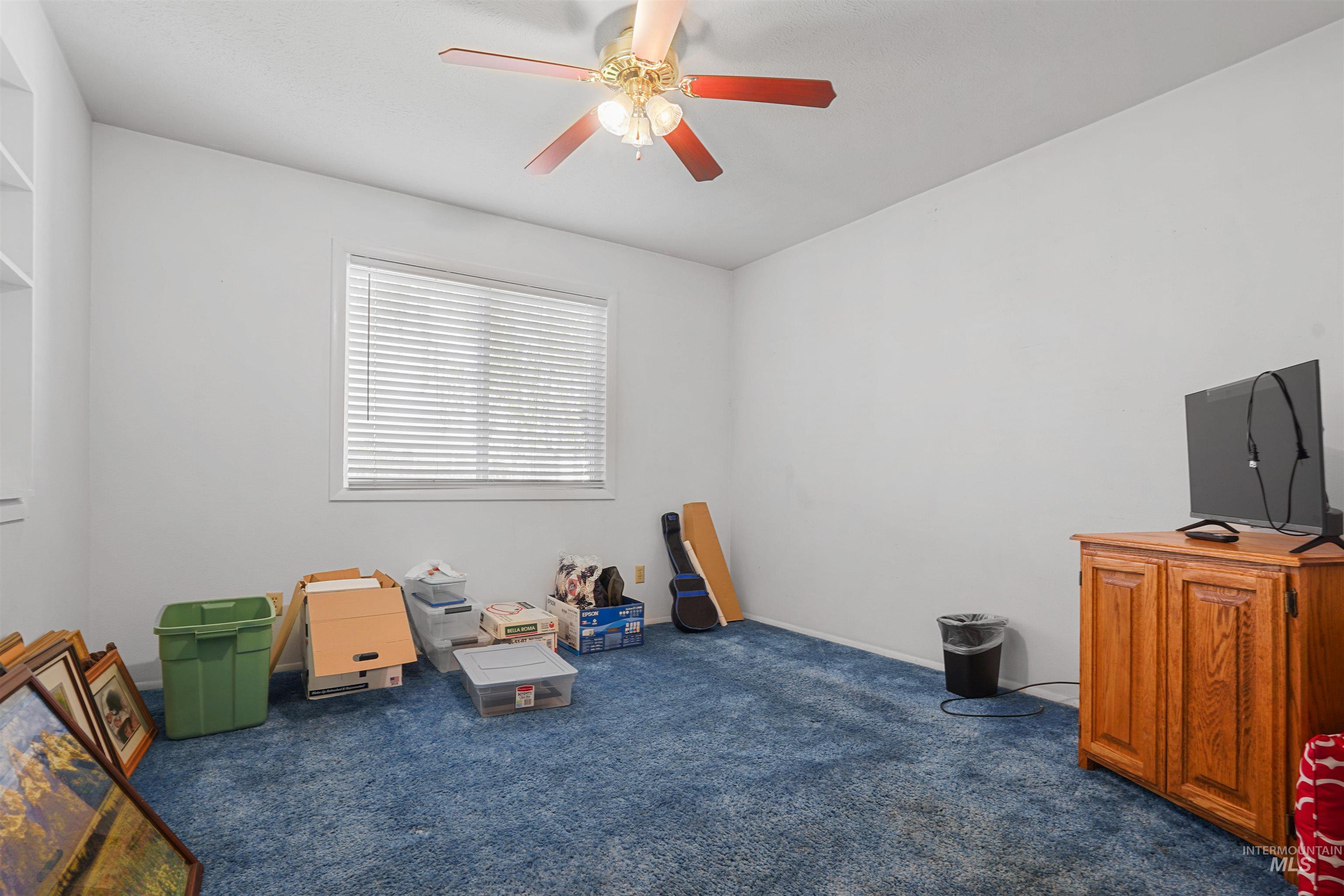 2834 Fairmont Dr. Property Photo 16