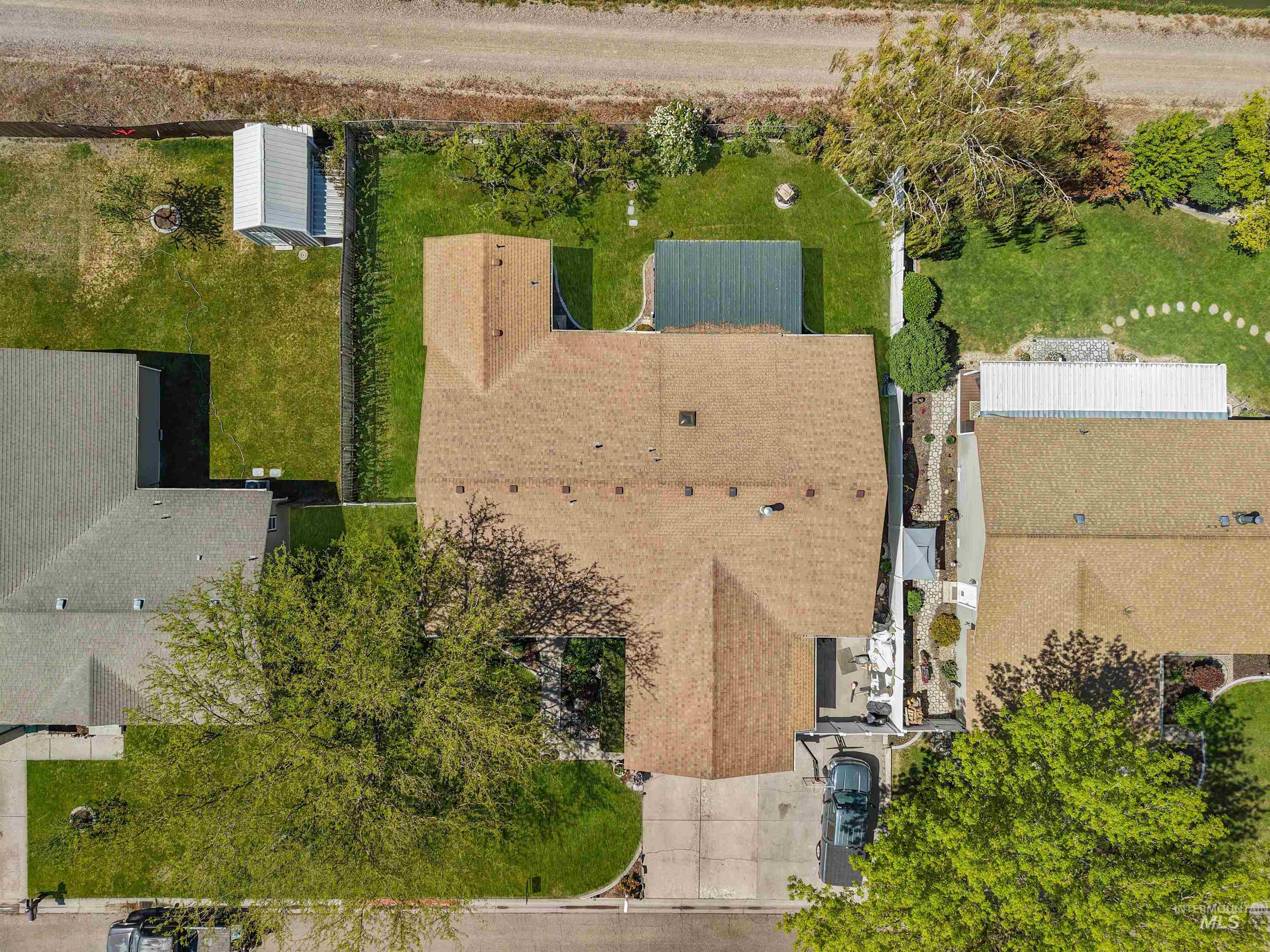 2834 Fairmont Dr. Property Photo 34