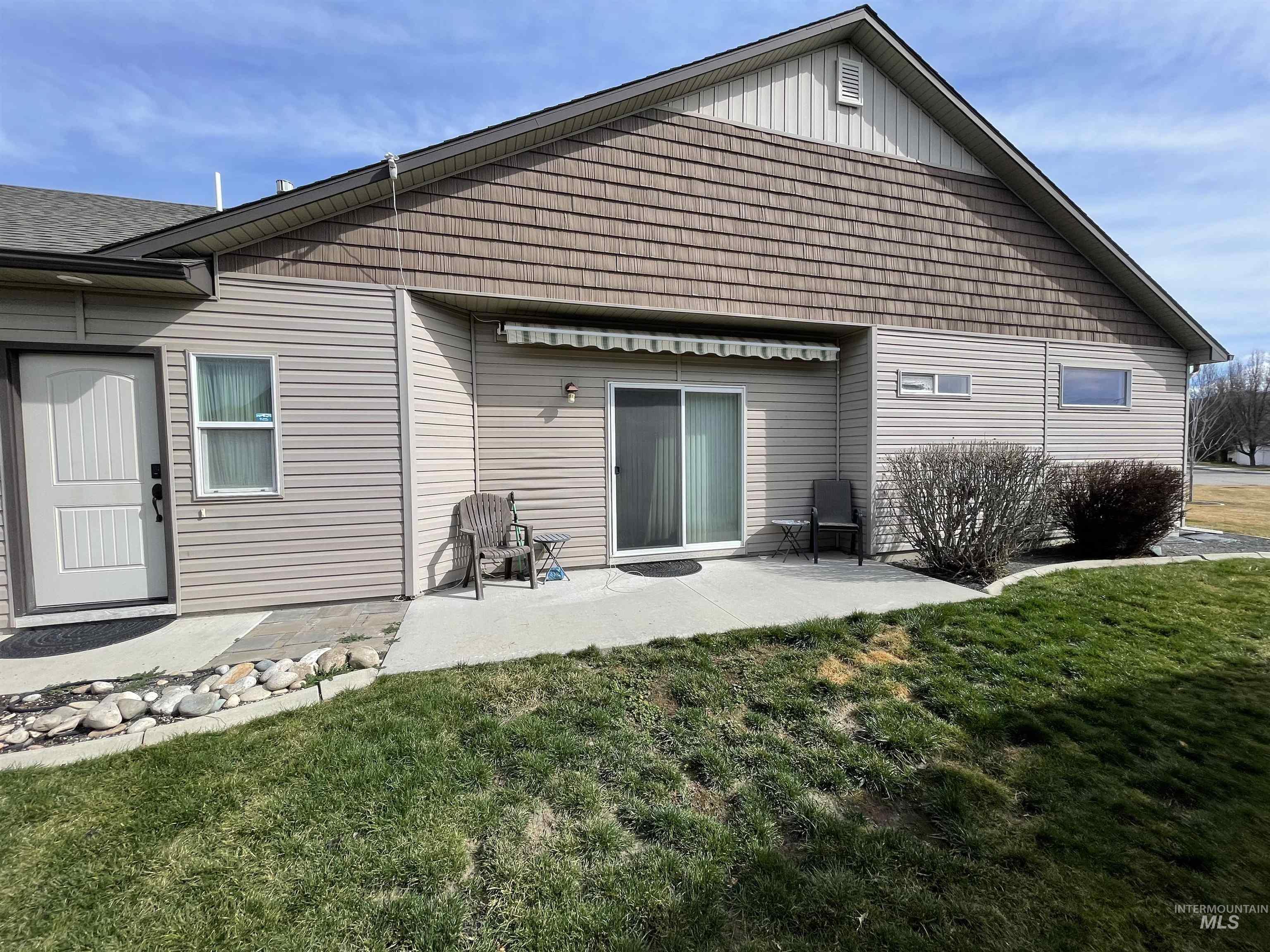 868 S Beaver Creek Way Property Photo 4