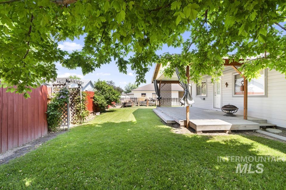 139 Hill St. Property Photo 9