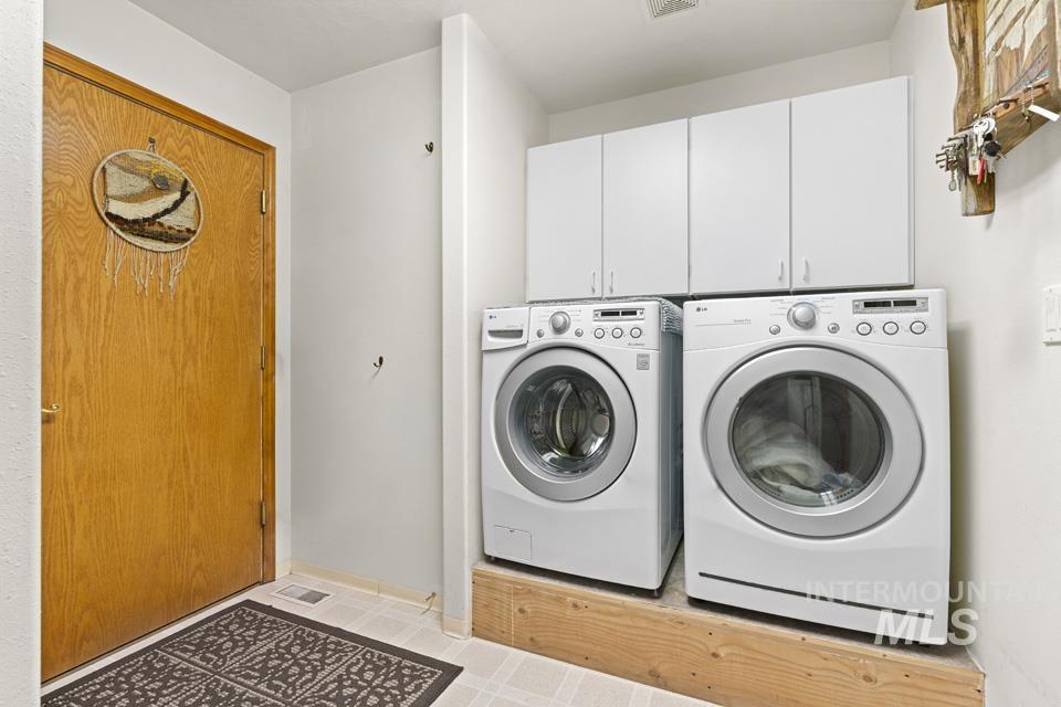 139 Hill St. Property Photo 37