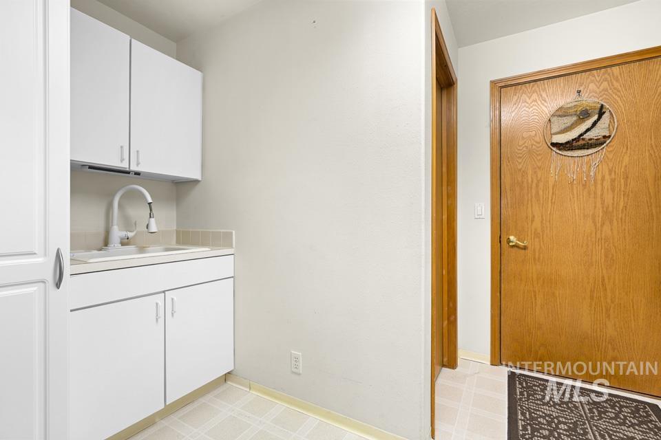 139 Hill St. Property Photo 38