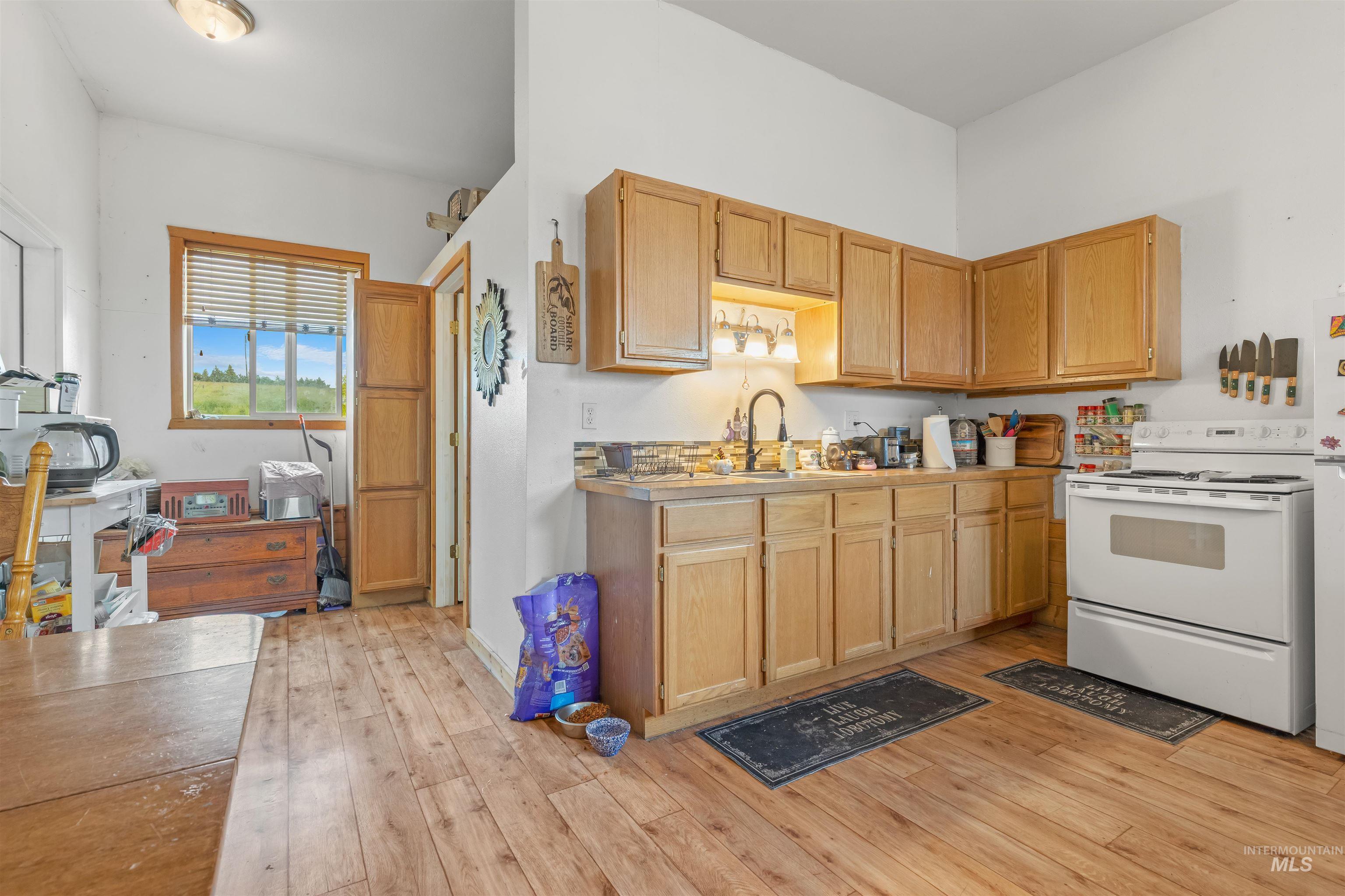 163 Greencreek Road Property Photo 16