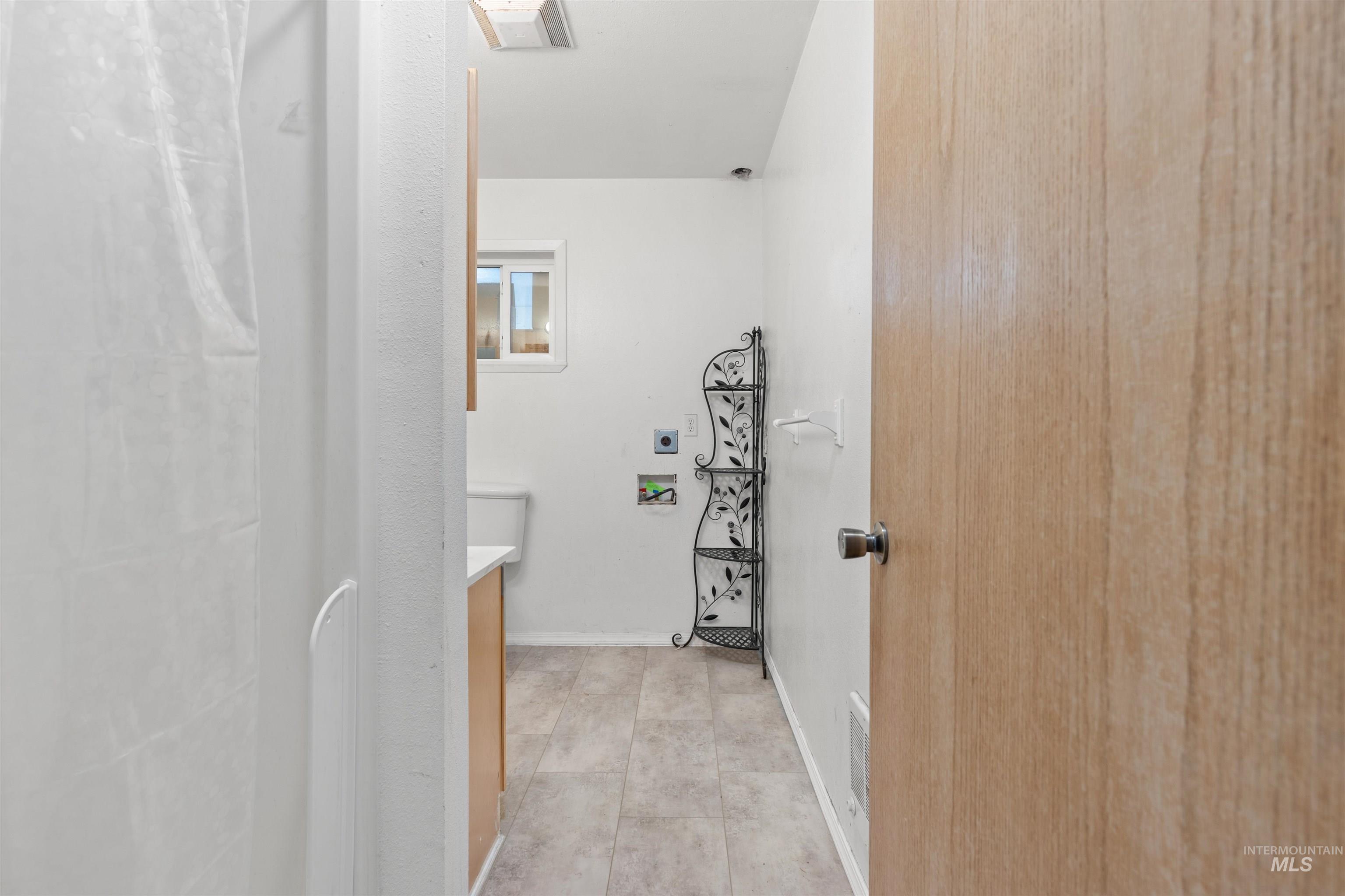 163 Greencreek Road Property Photo 38