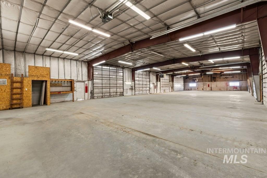 6010 35th Street Property Photo 16