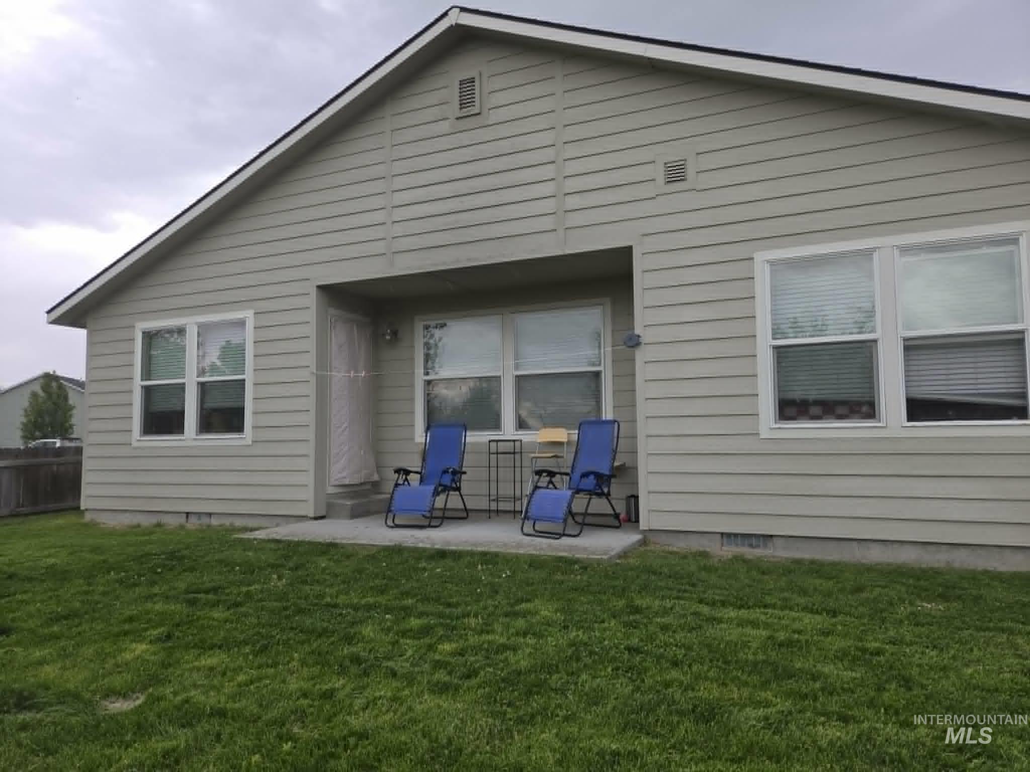 1193 W Crosswind Dr Property Photo 10
