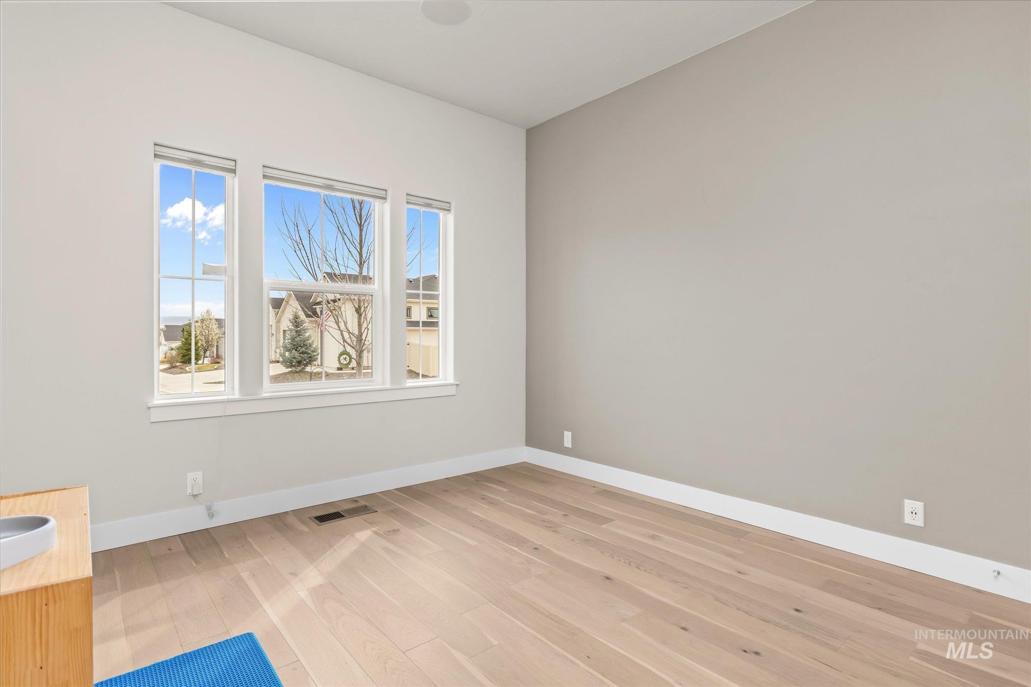 3329 N Cherry Laurel Way Property Photo 24