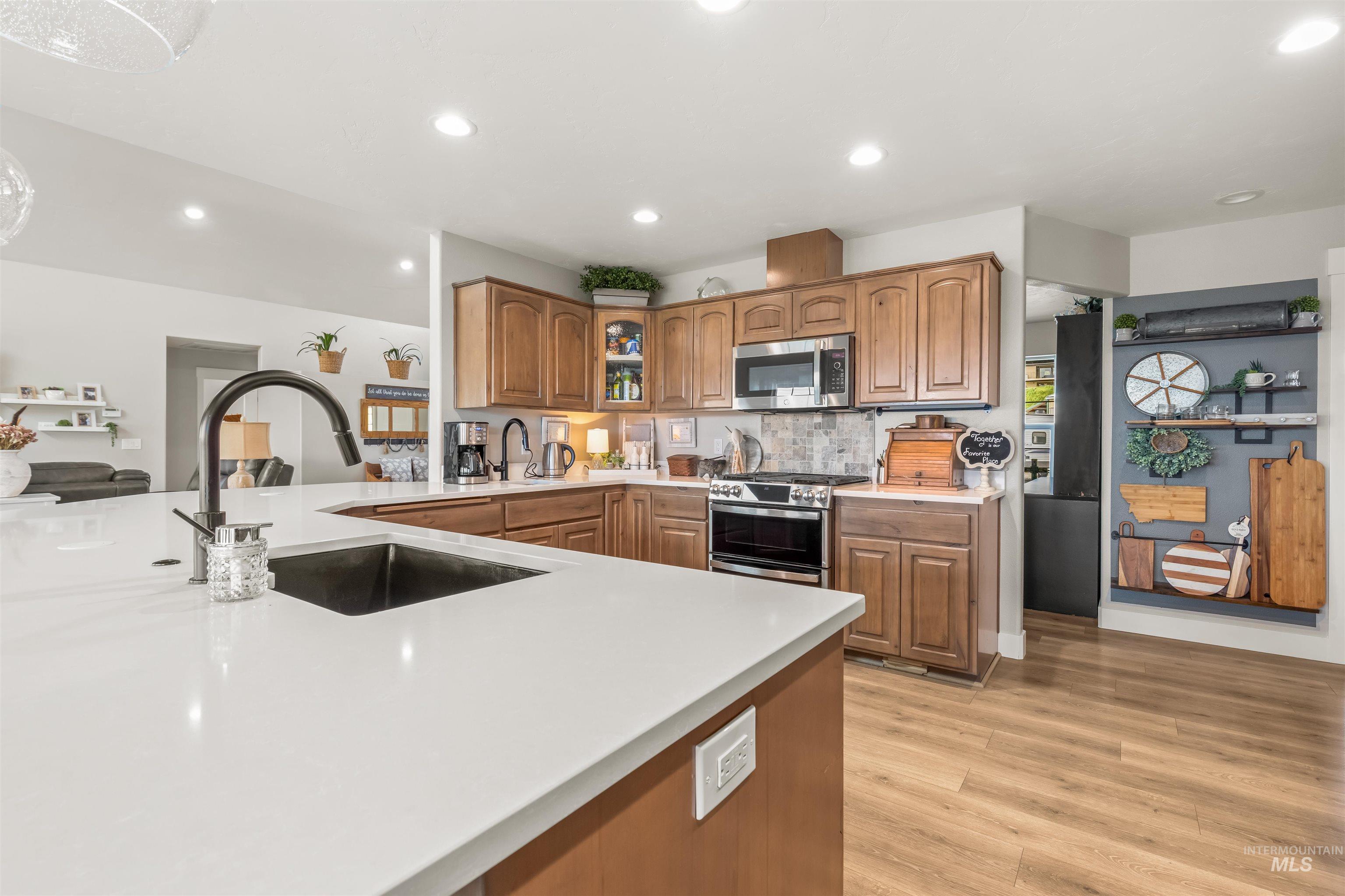 3151 21st Street Property Photo 6