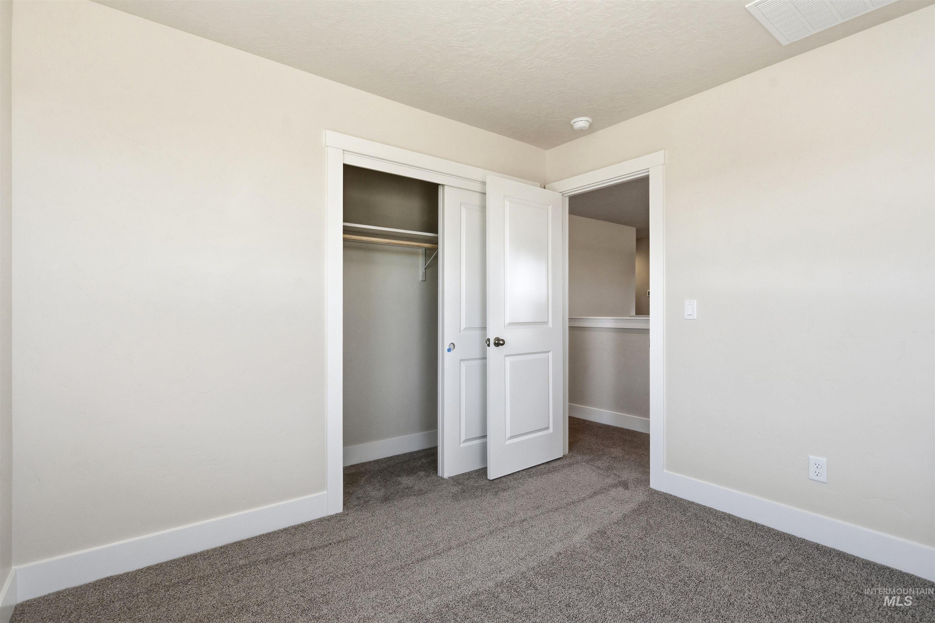 5913 W Parachute Dr Property Photo 24
