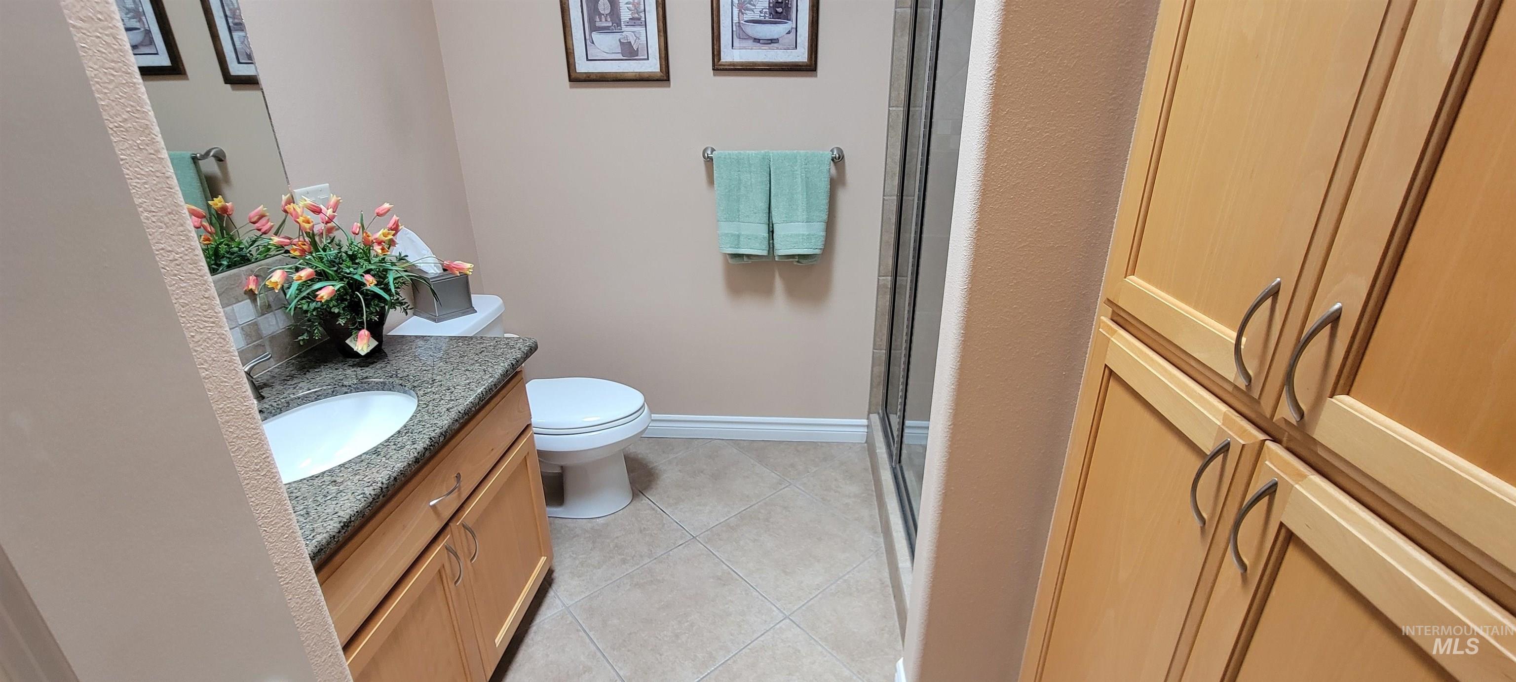 910 Vineland Property Photo 16